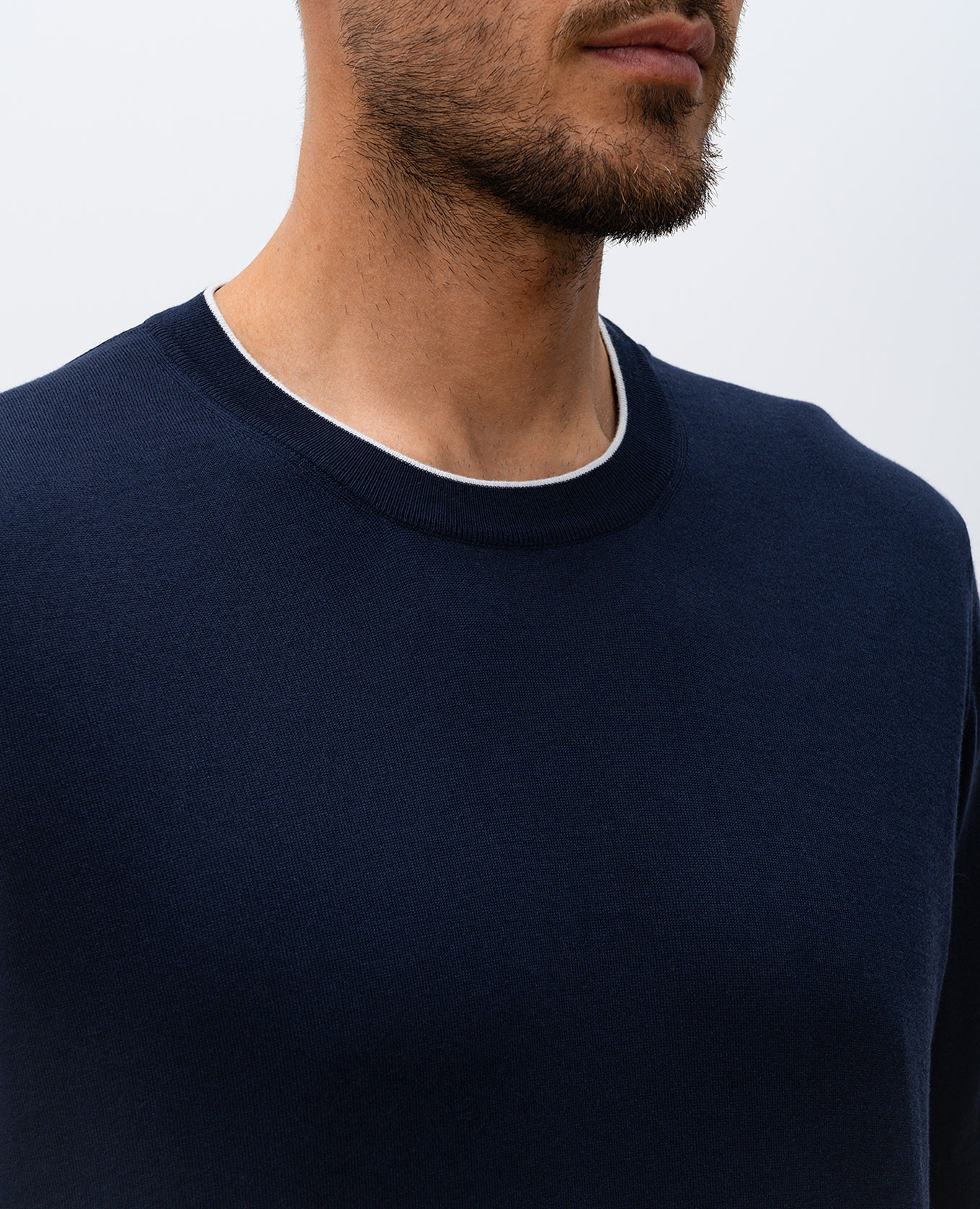 

Blue T-shirt with contrast trim Brunello Cucinelli