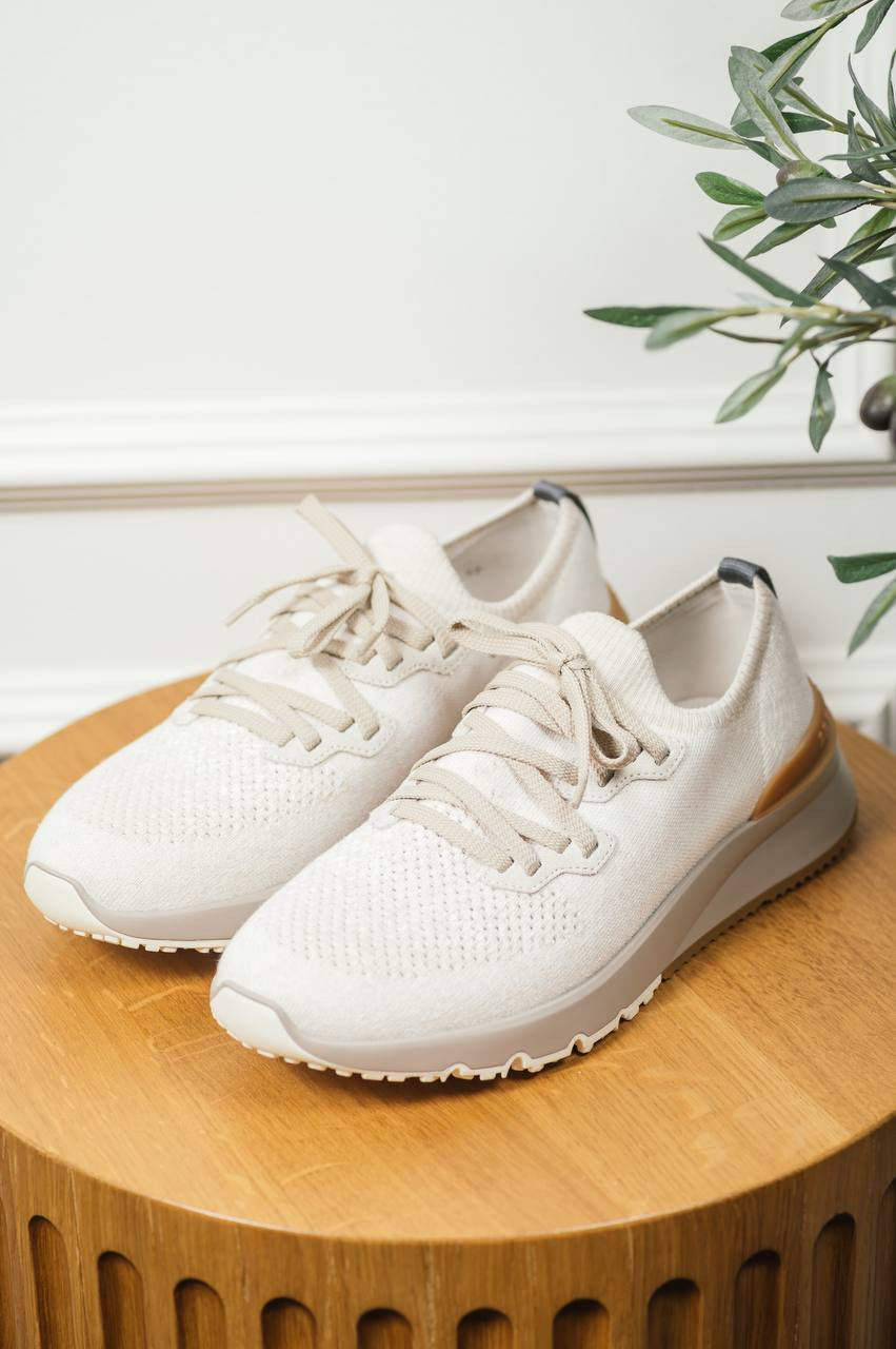 

Beige sneakers with textured logo Brunello Cucinelli