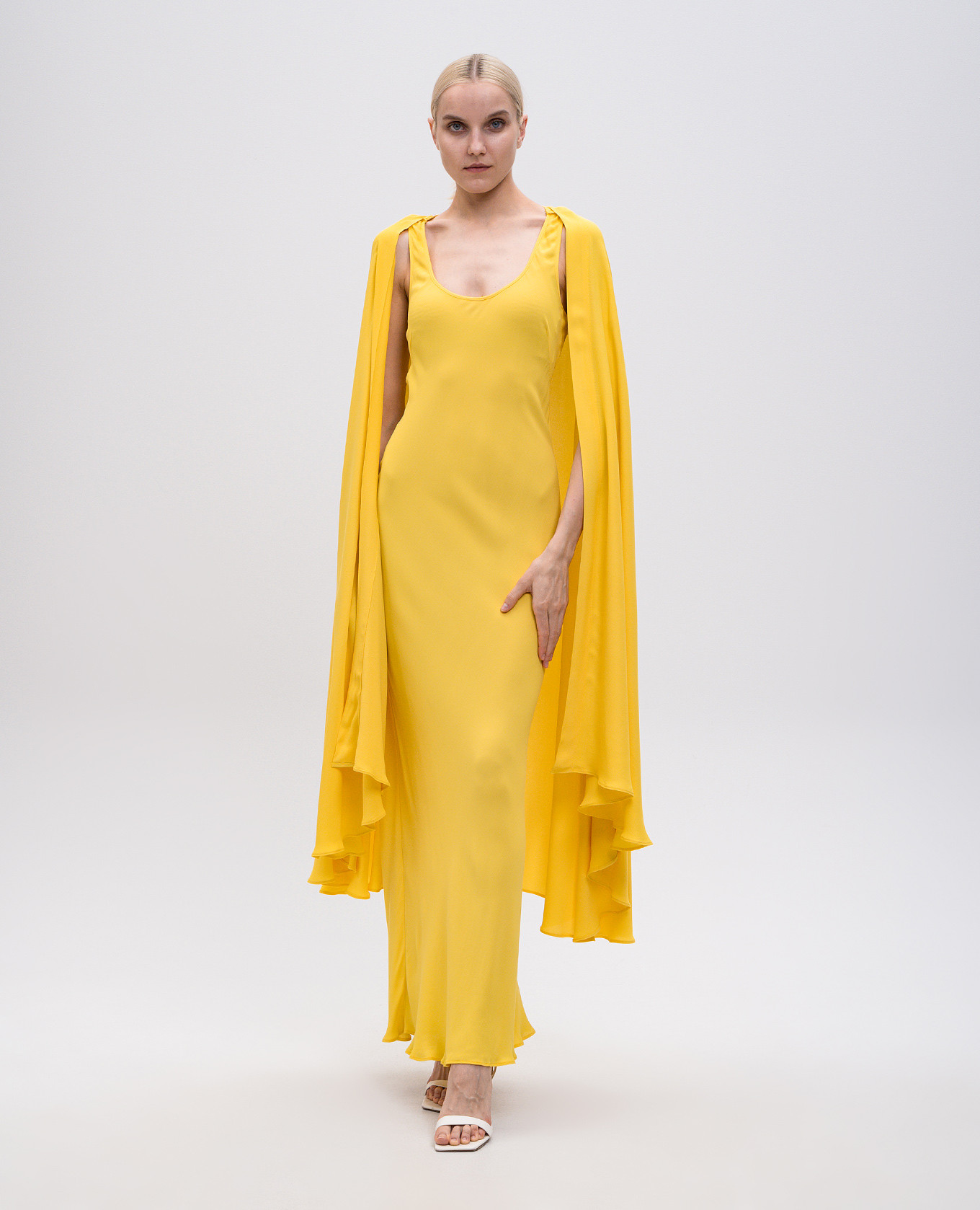 

Ischia yellow maxi dress with cape Twinset