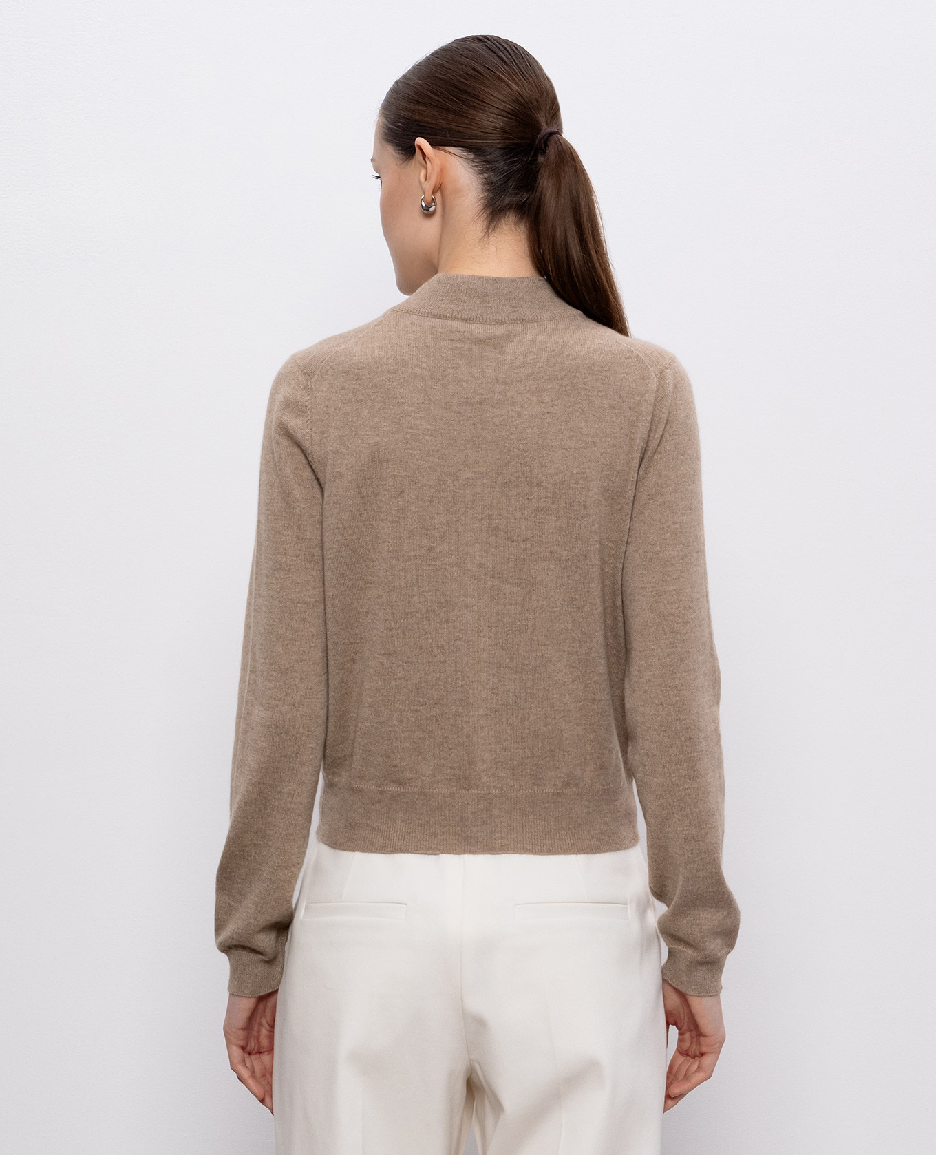

Beige cashmere jumper with monil chain Brunello Cucinelli