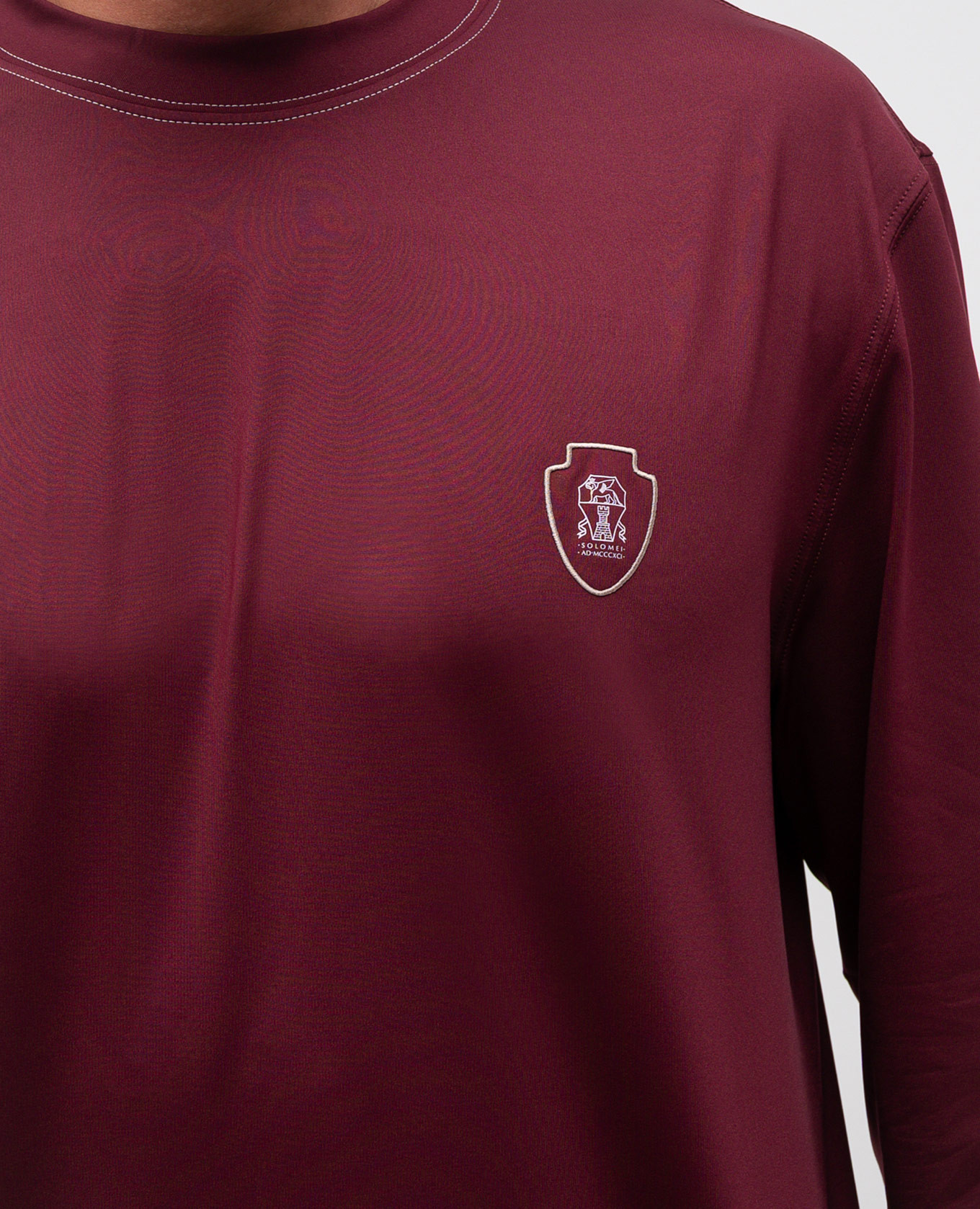 

Burgundy long sleeve with logo emblem Brunello Cucinelli