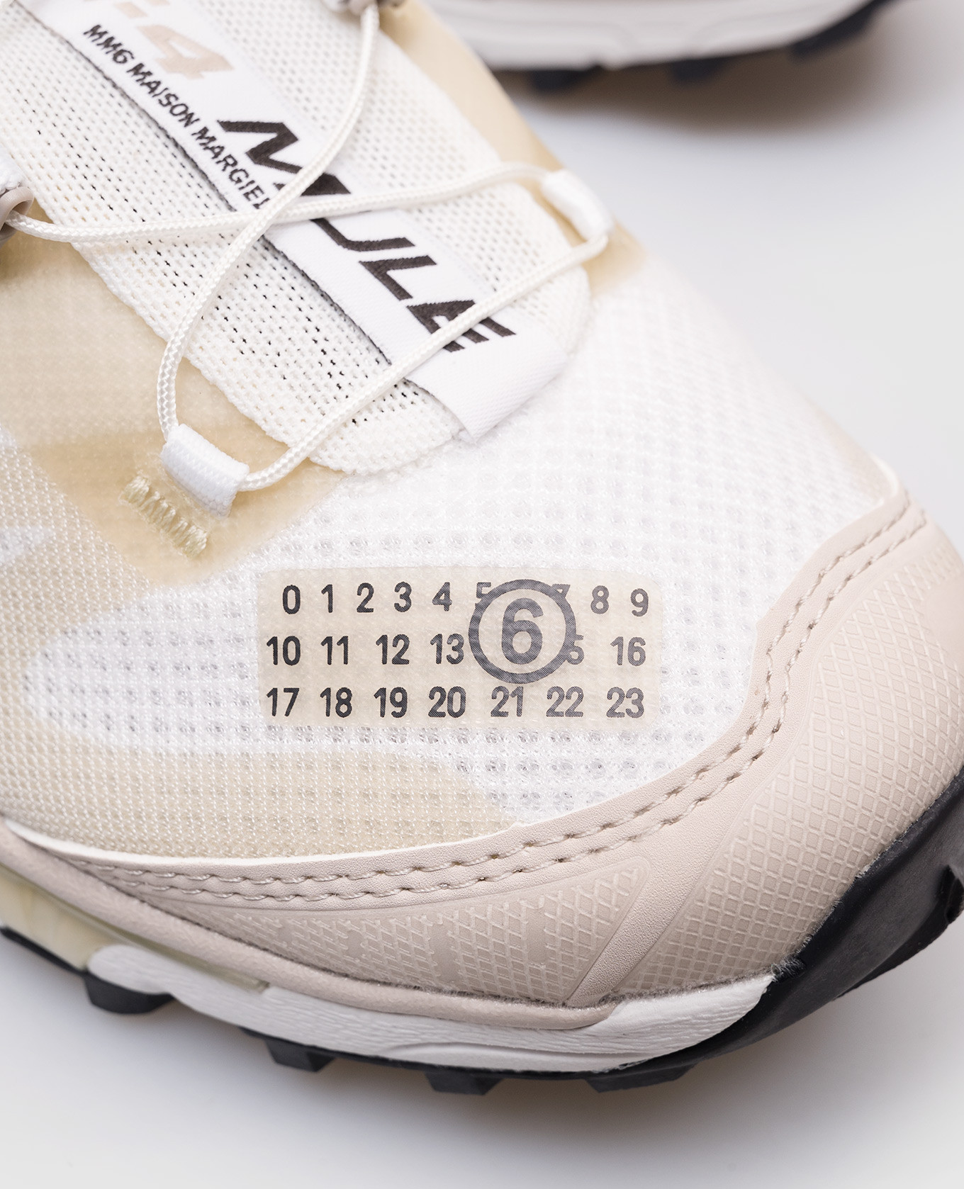 

Beige MM6 x Salomon sneakers Maison Margiela MM6