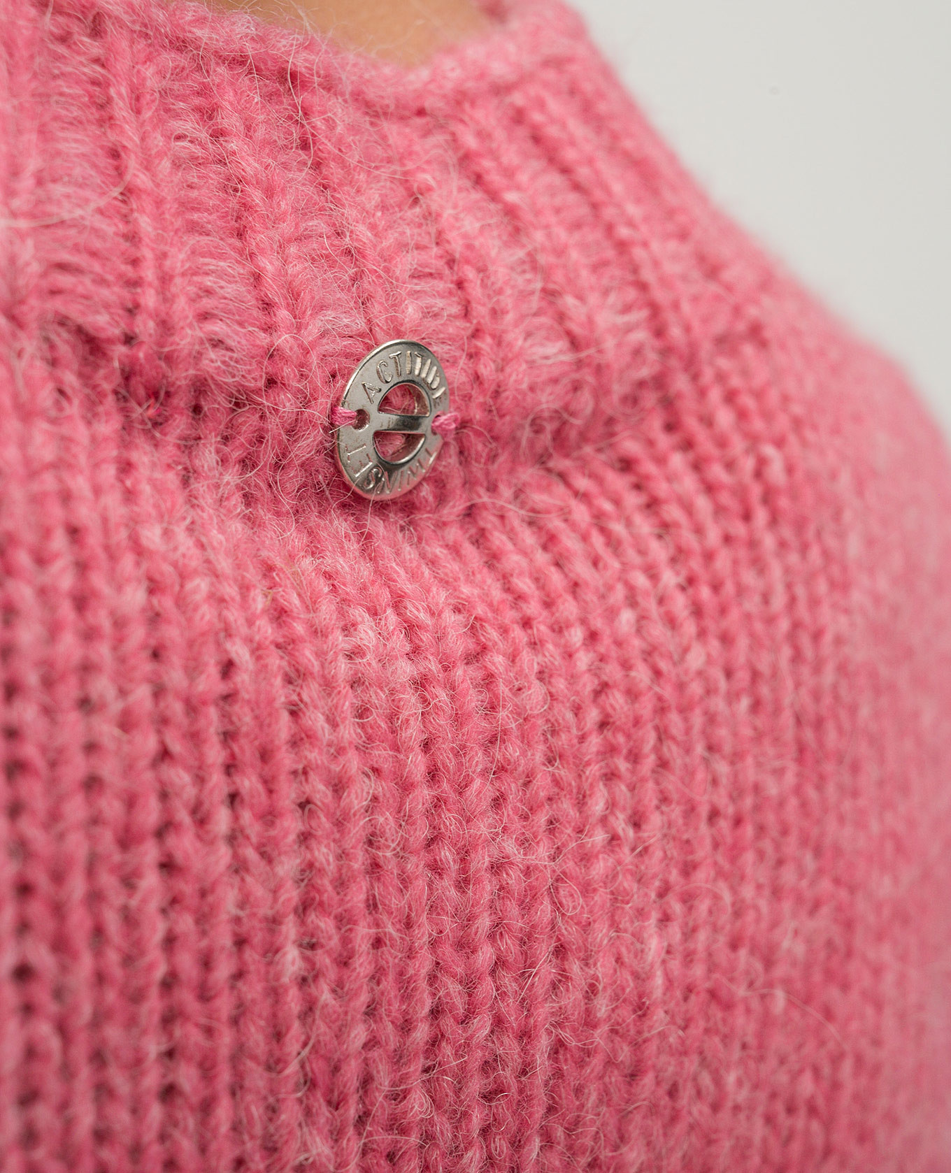 

Pink wool sweater with logo Twinset
