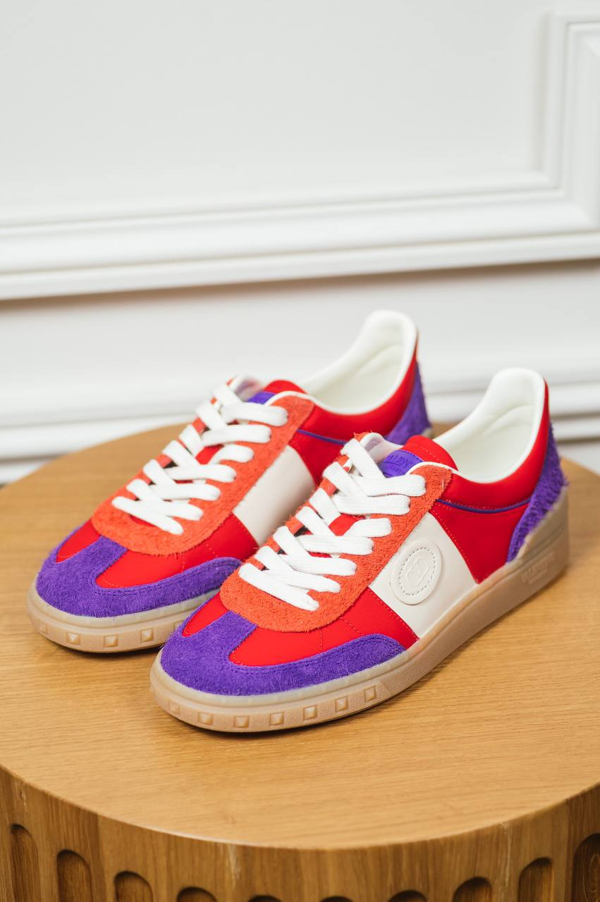 

Red UPVILLAGE combination sneakers Valentino