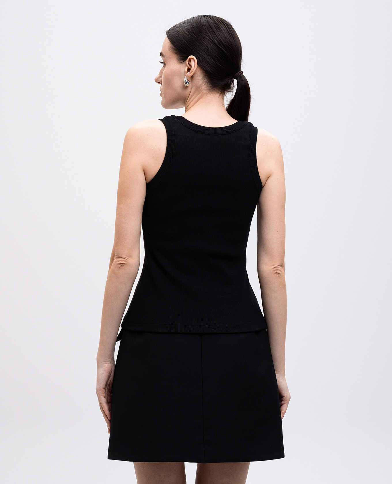 

Black ribbed top with logo Alexander McQueen