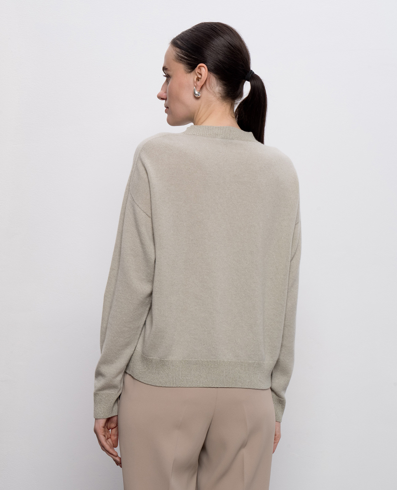 

Green cashmere jumper with monil chain Peserico