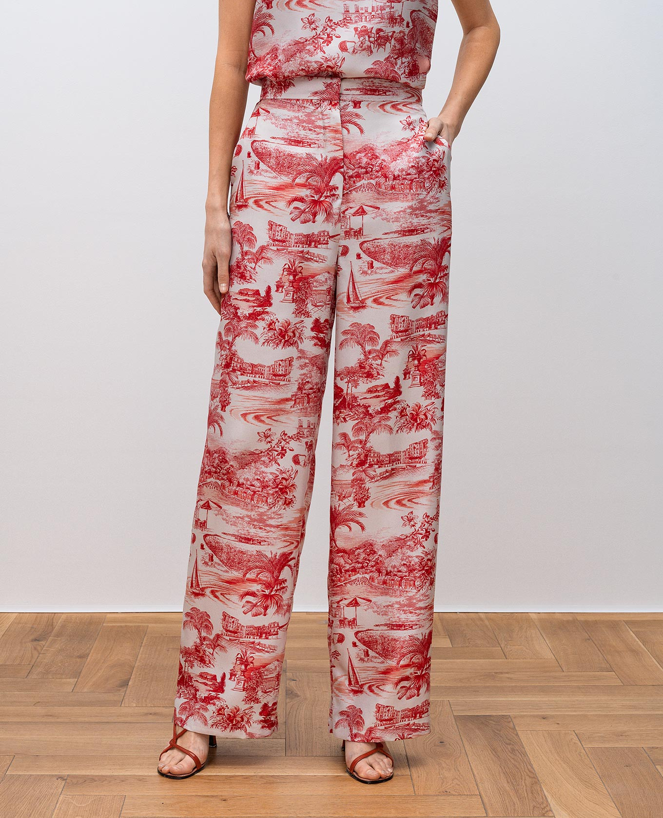 

Red ZEUS silk pants Max Mara