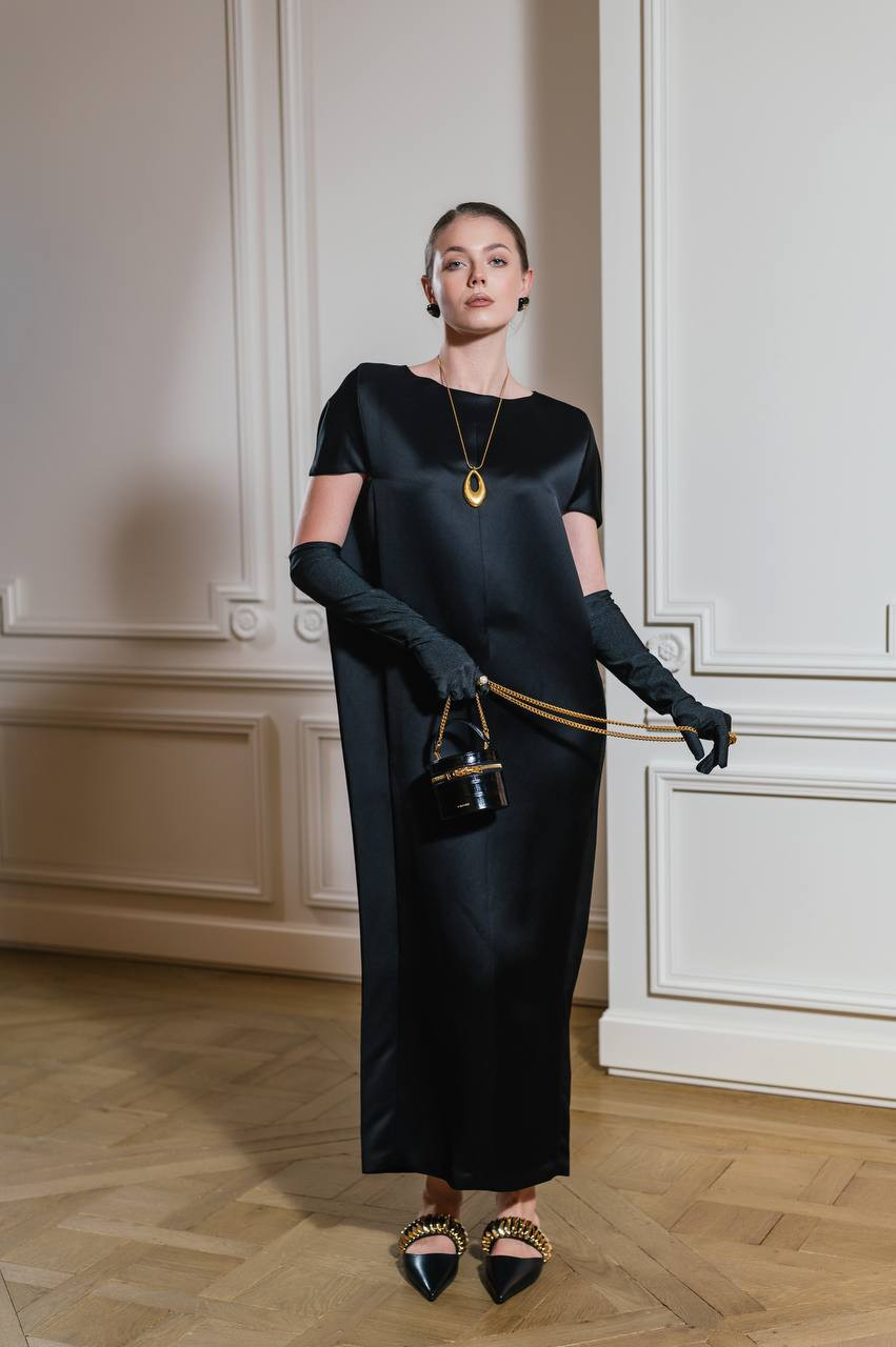 Black Webster dress Khaite 5