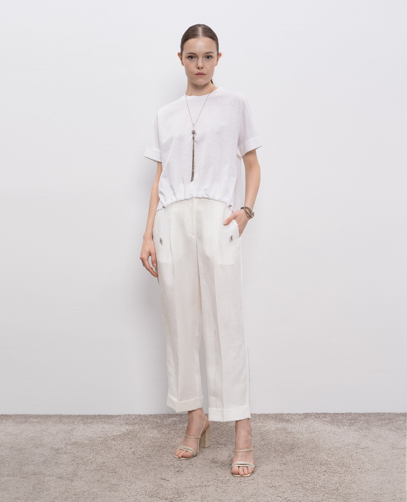 

White linen trousers with lapels Peserico