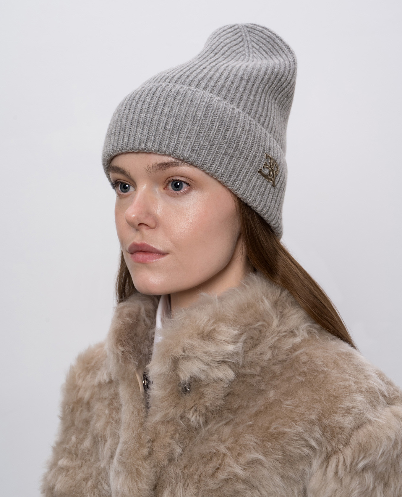 Grey cashmere hat with monogram logo Ermanno Scervino 2