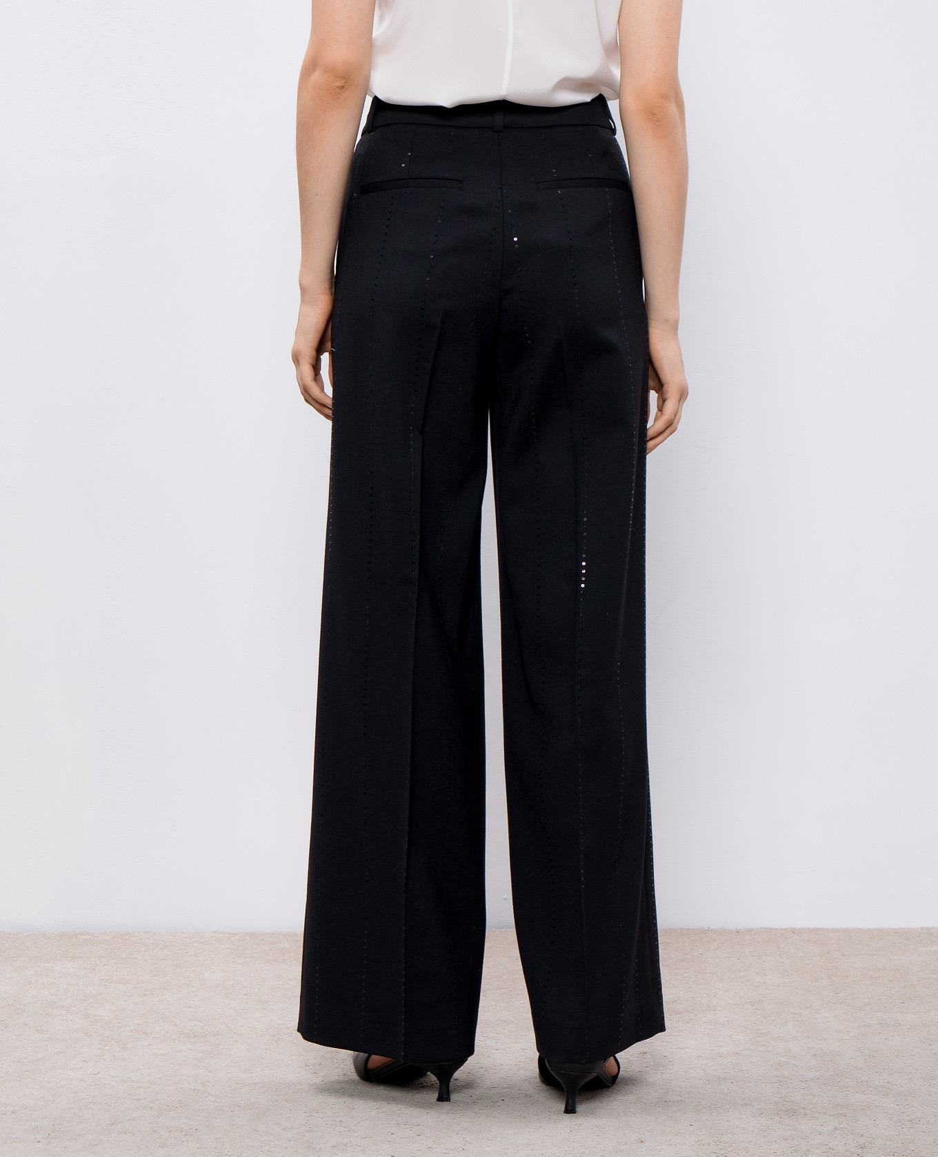 Black pants with wool and sequins Peserico 4