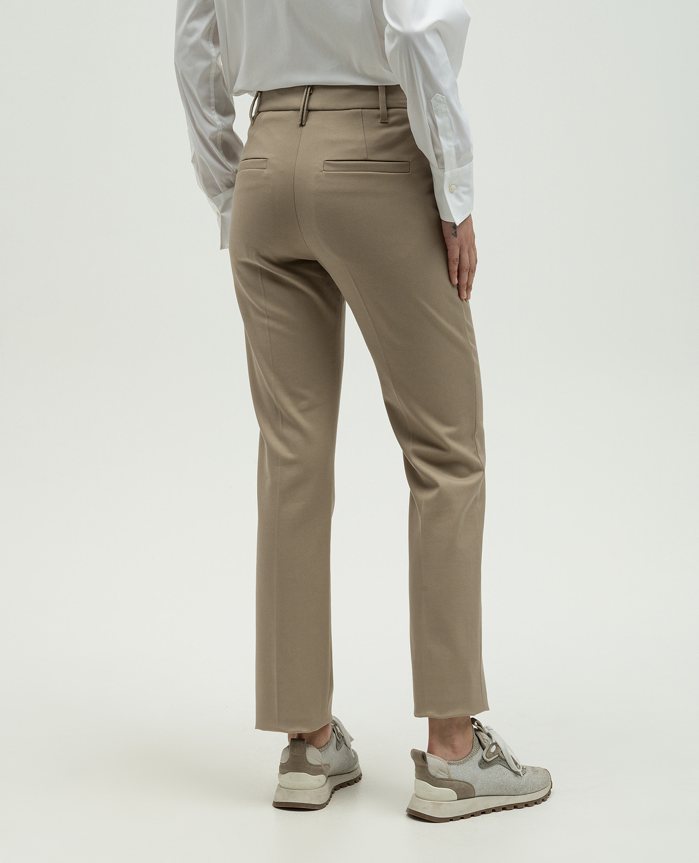 Beige pants with monil chain Brunello Cucinelli 4