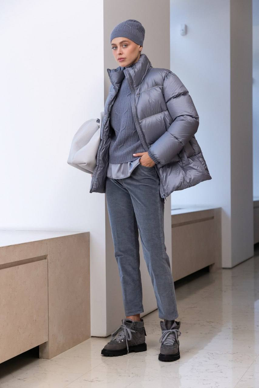 Gray silk top with monil chain Peserico 6