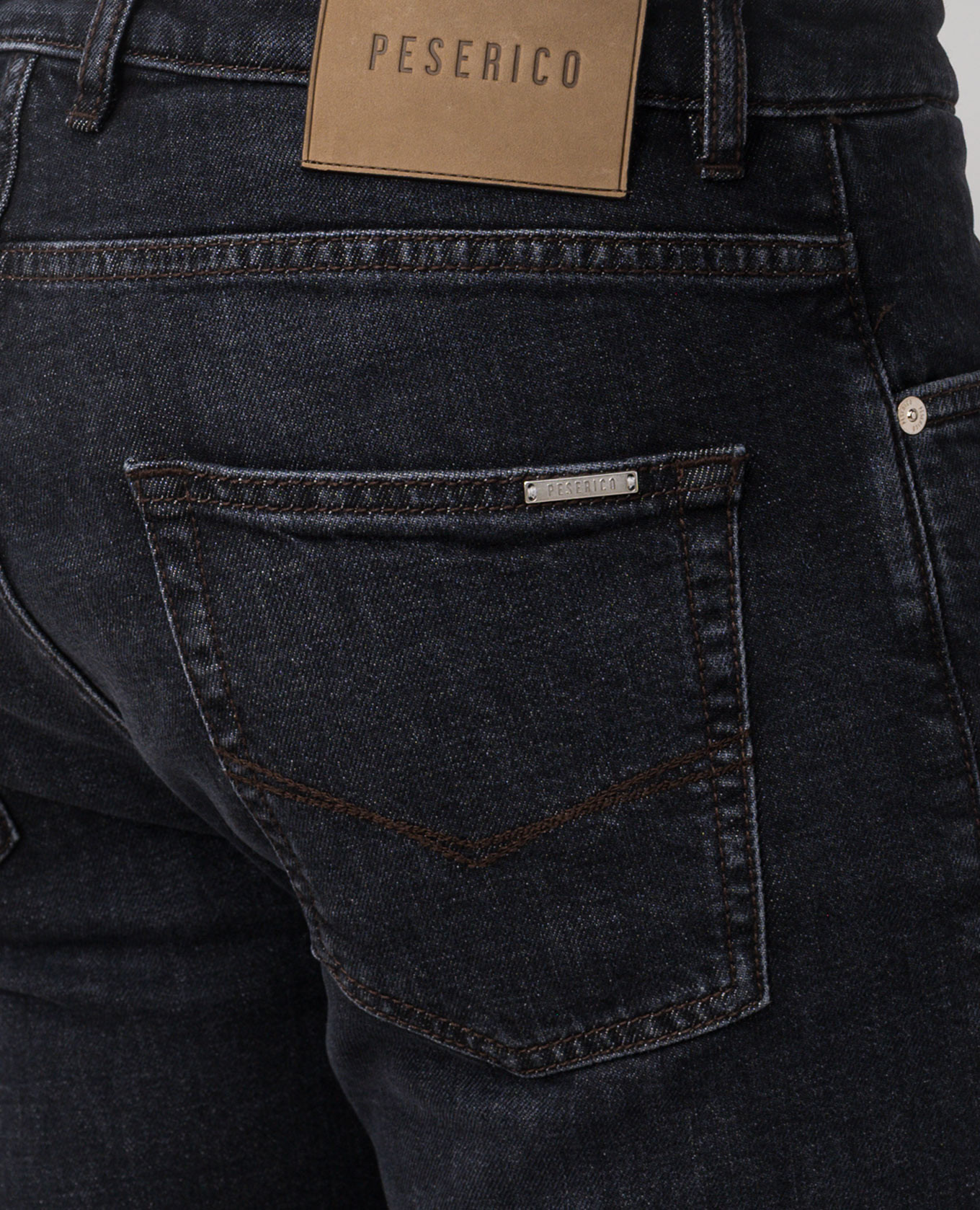 

Blue jeans with logo patch Peserico