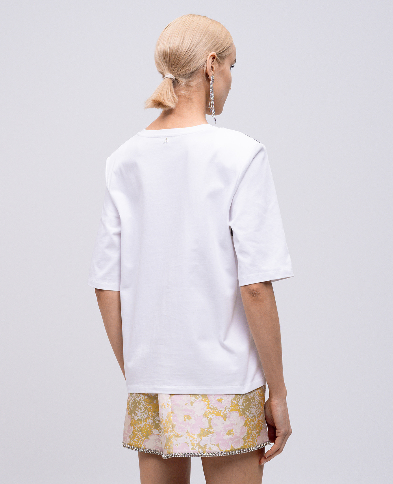 

White T-shirt with contrasting crystal print Twinset Actitude