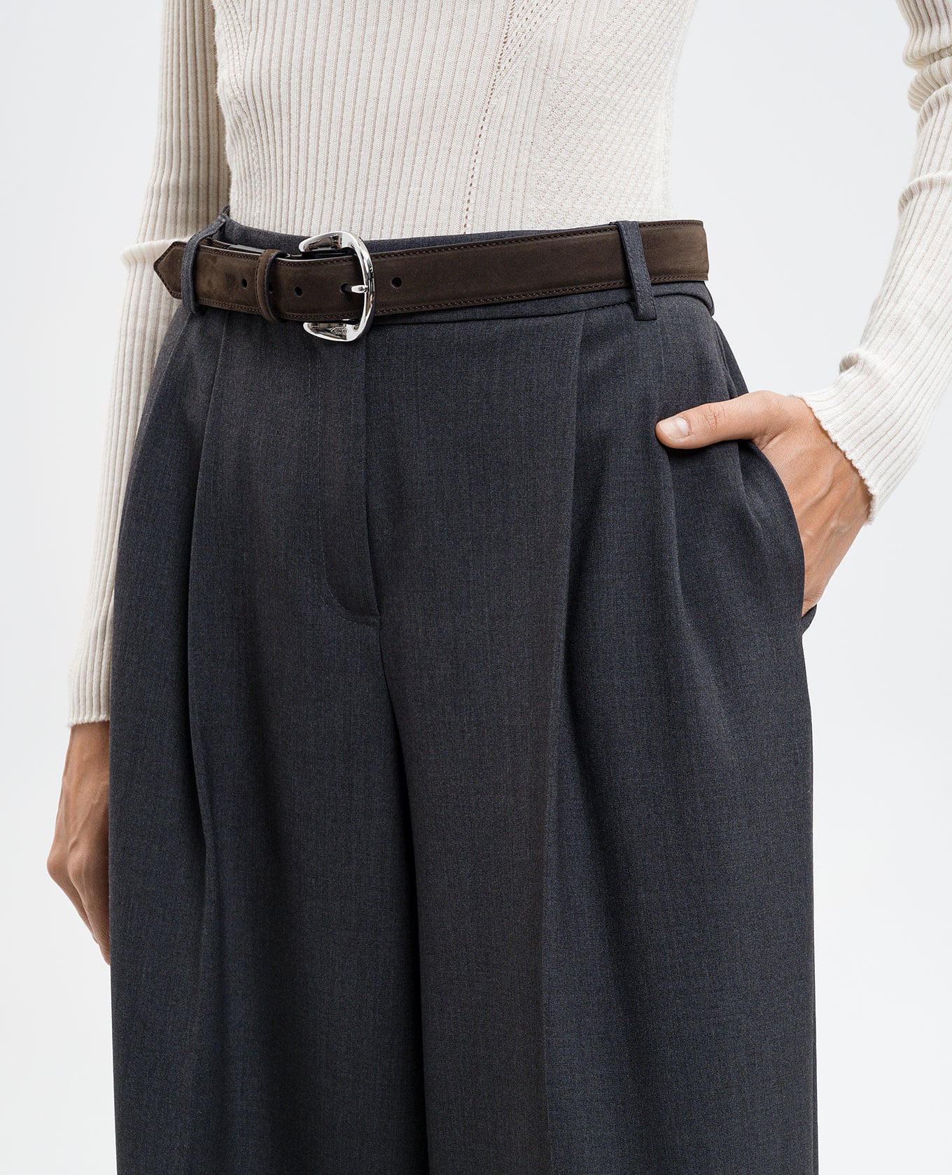 Brown Nubuck Disk Belt J&M DAVIDSON 2