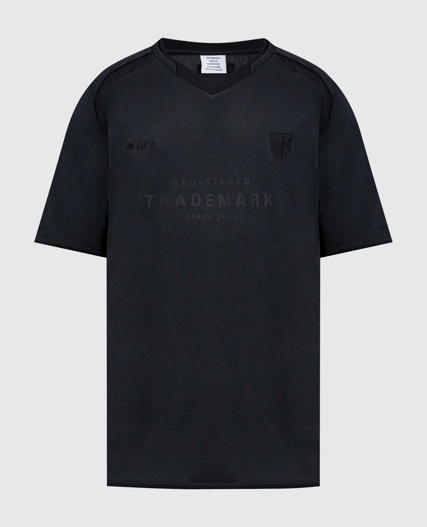 Black T-shirt with Trademark print Vetements