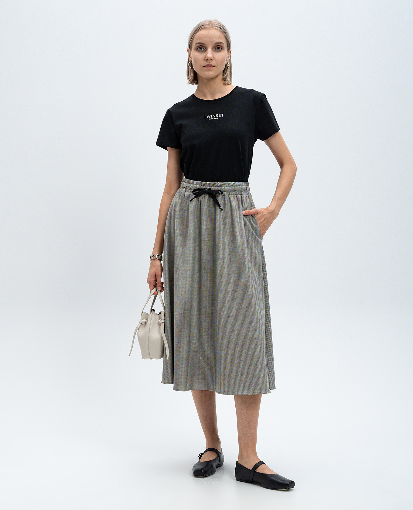 

Gray skirt with metallic Oval T logo Twinset, Grey