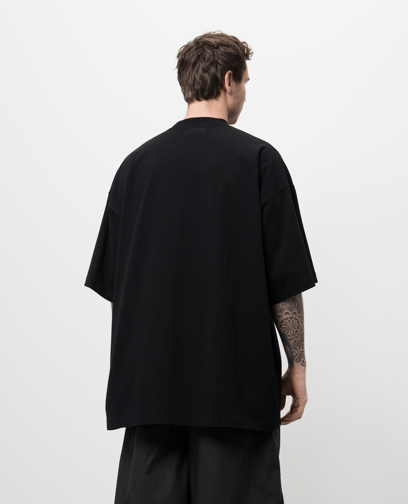 

Black T-shirt with South Park print Vetements