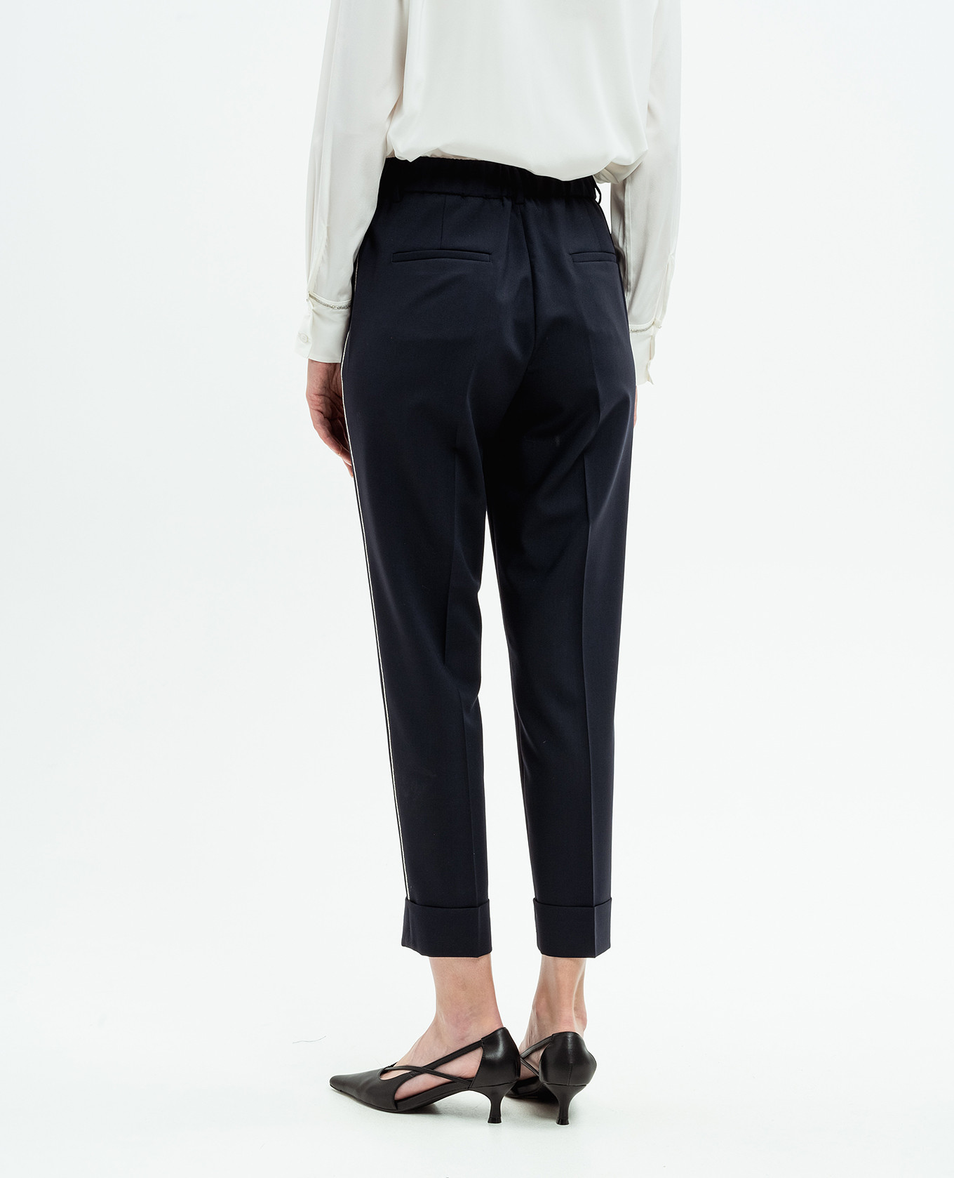

Blue wool trousers with monil chain Peserico