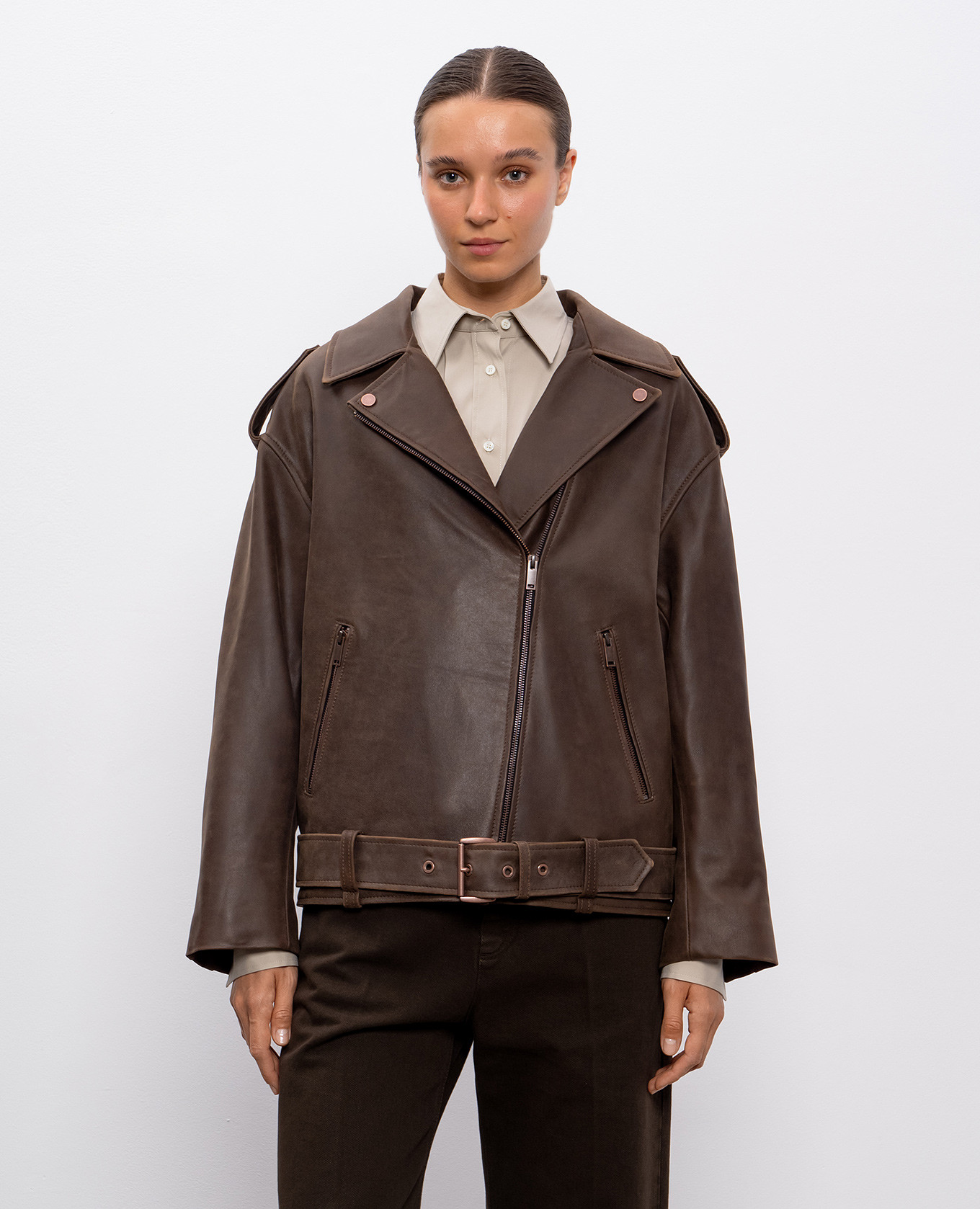 

Brown leather biker jacket with belt Babe Pay Pls
