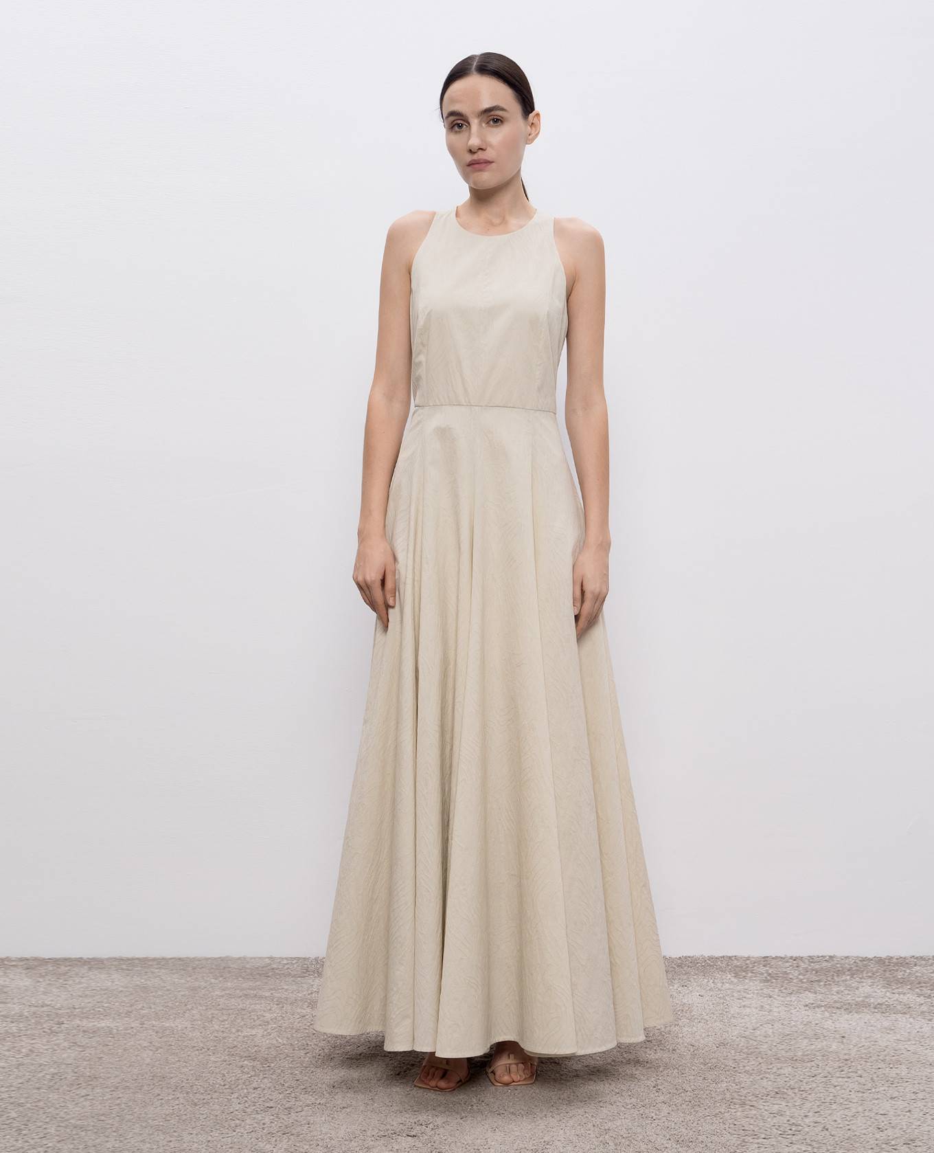 

Beige patterned maxi dress Brunello Cucinelli