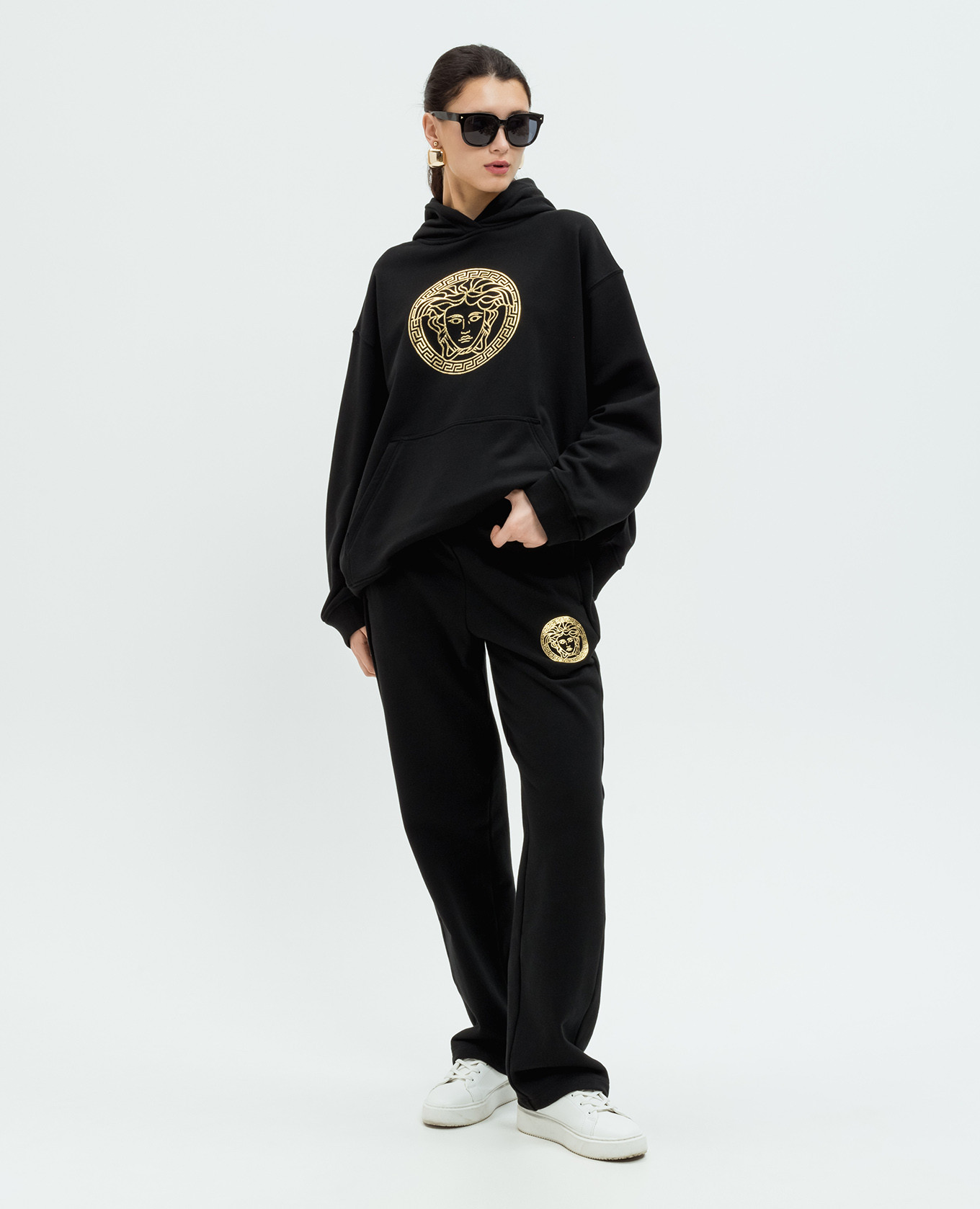 

Black hoodie with Medusa print Versace
