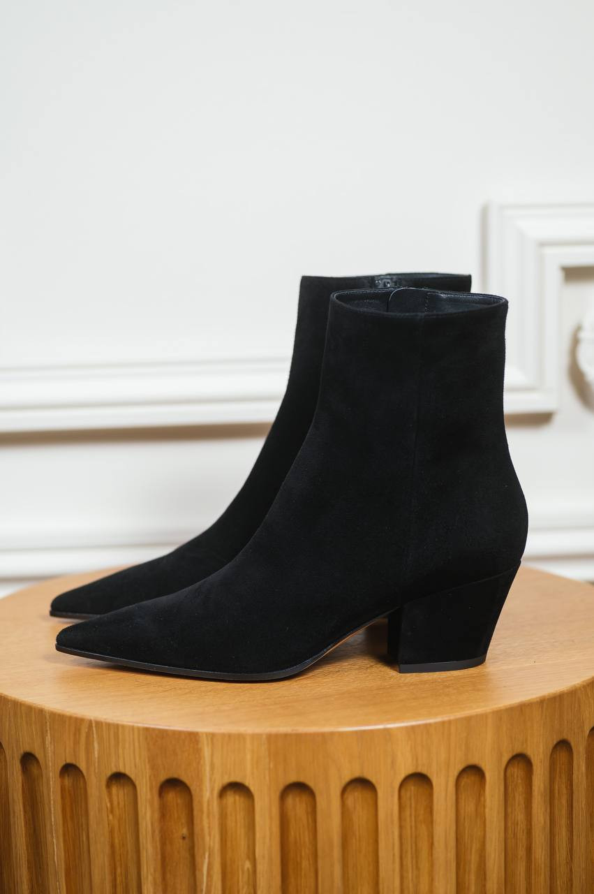 

Black suede KEINNA BOOTIE boots Gianvito Rossi