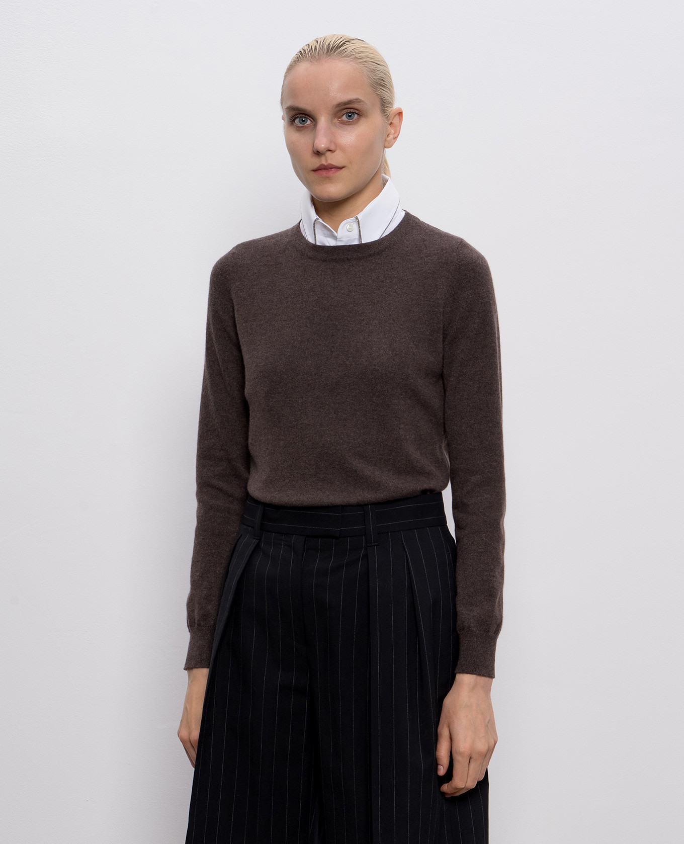 

Brown cashmere jumper with monil chain Brunello Cucinelli