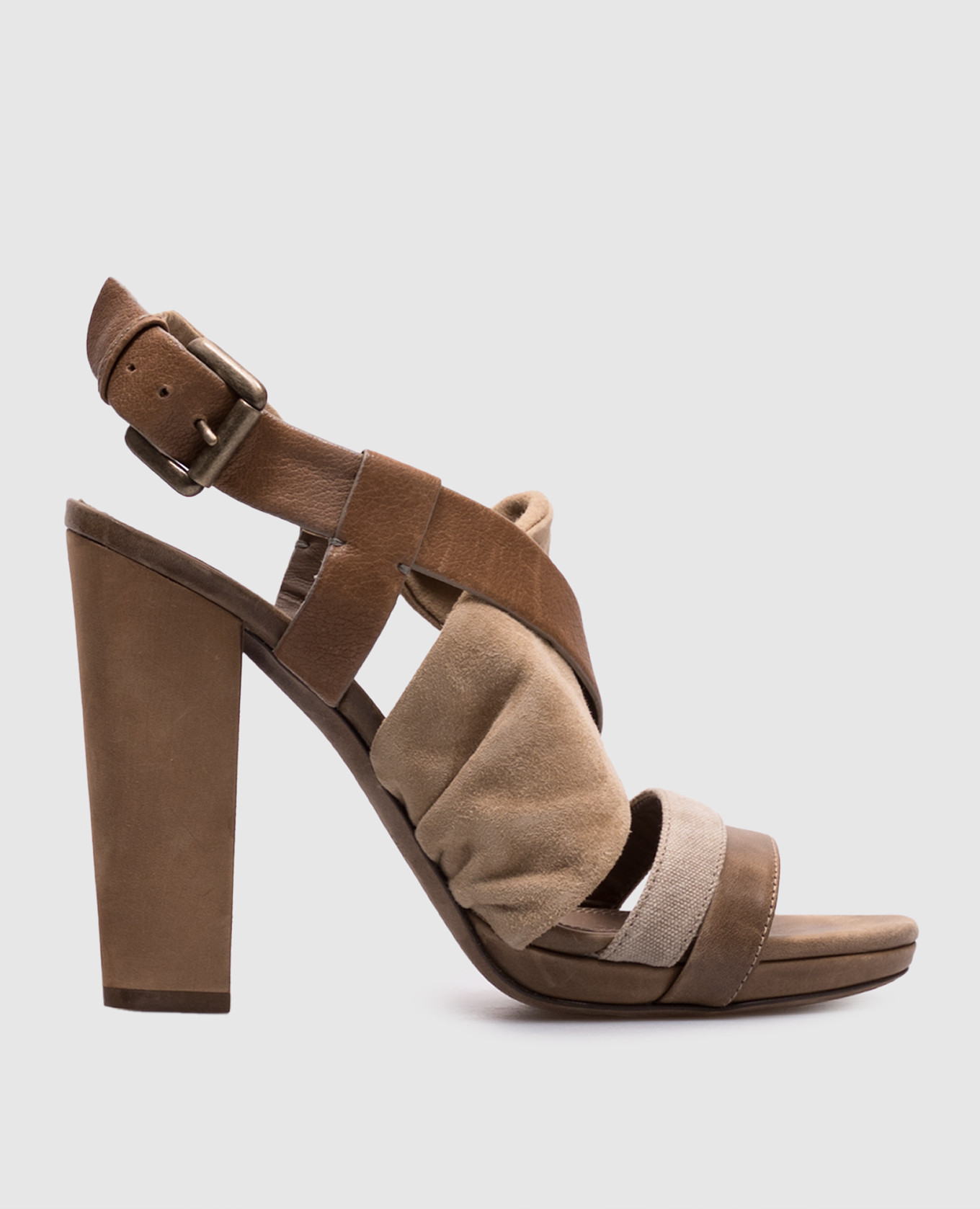 

Beige leather sandals Brunello Cucinelli