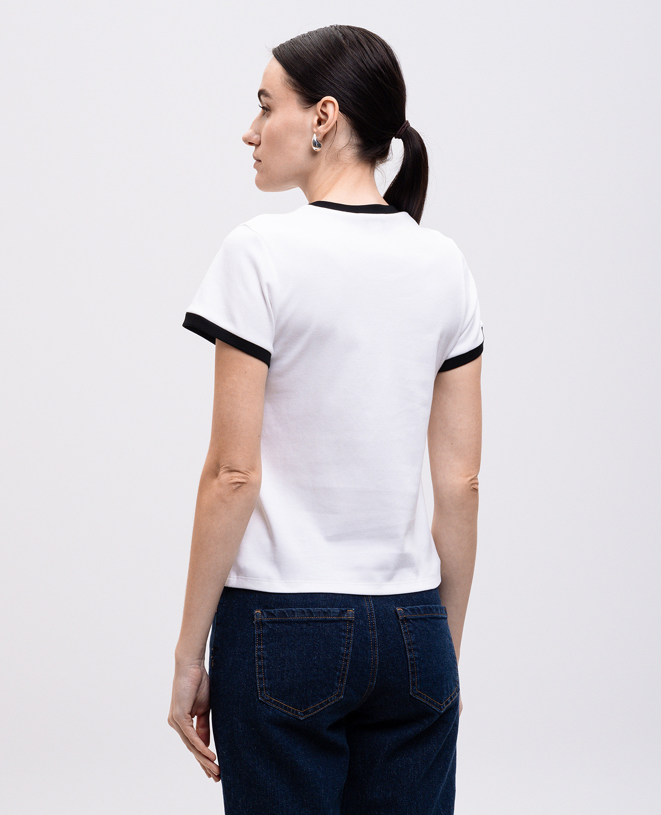 

White T-shirt with embroidered logo emblem Alexander McQueen