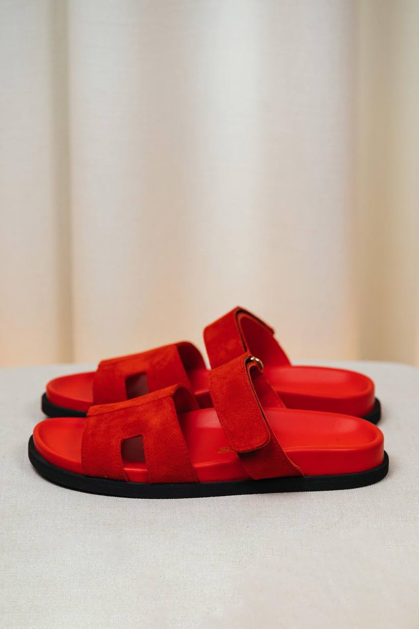 Red suede flip-flops Babe Pay Pls 6