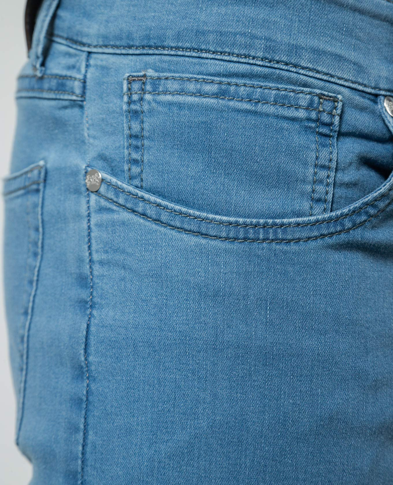 

Blue jeans with logo Enrico Mandelli, Light blue