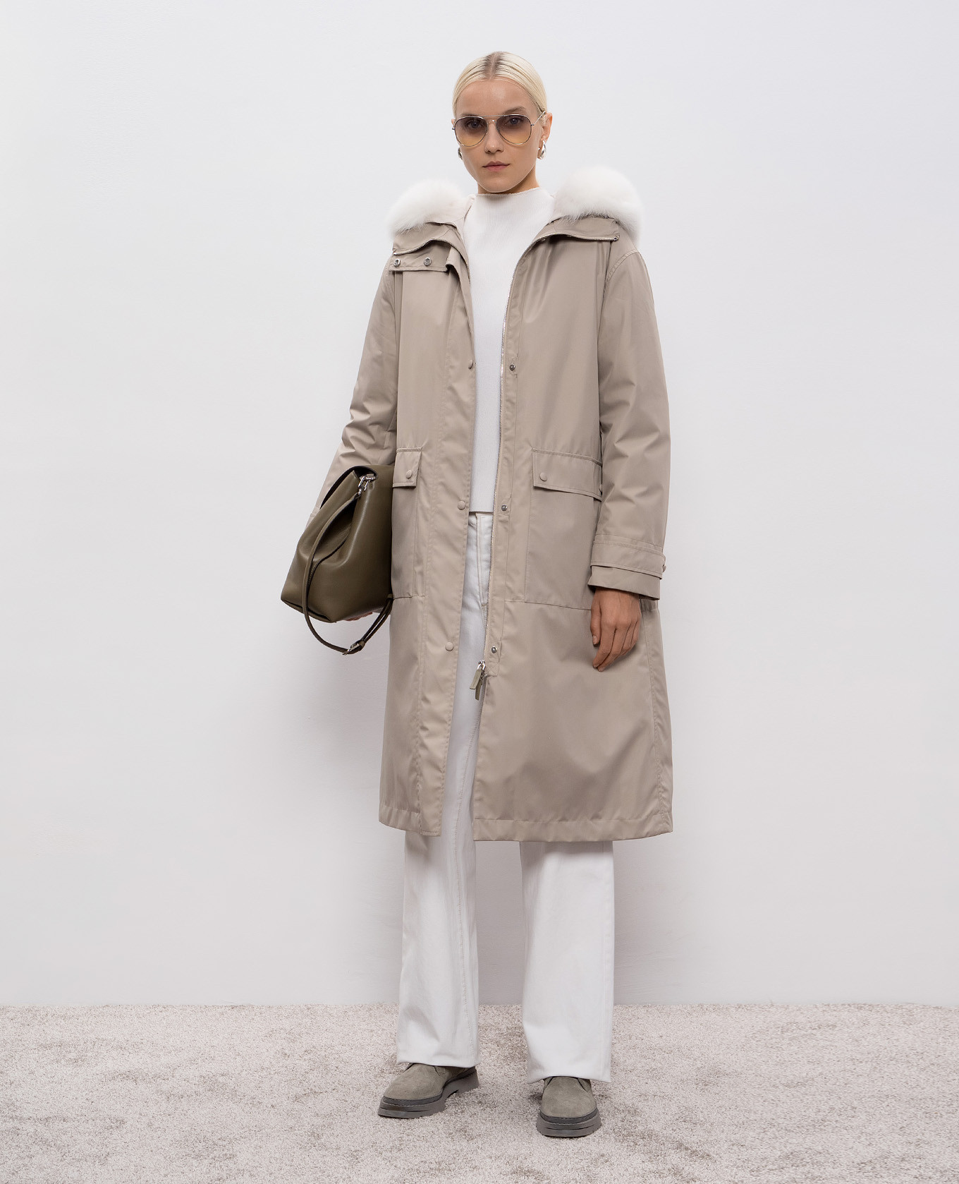 

Khaki parka with fox fur Yves Salomon Army