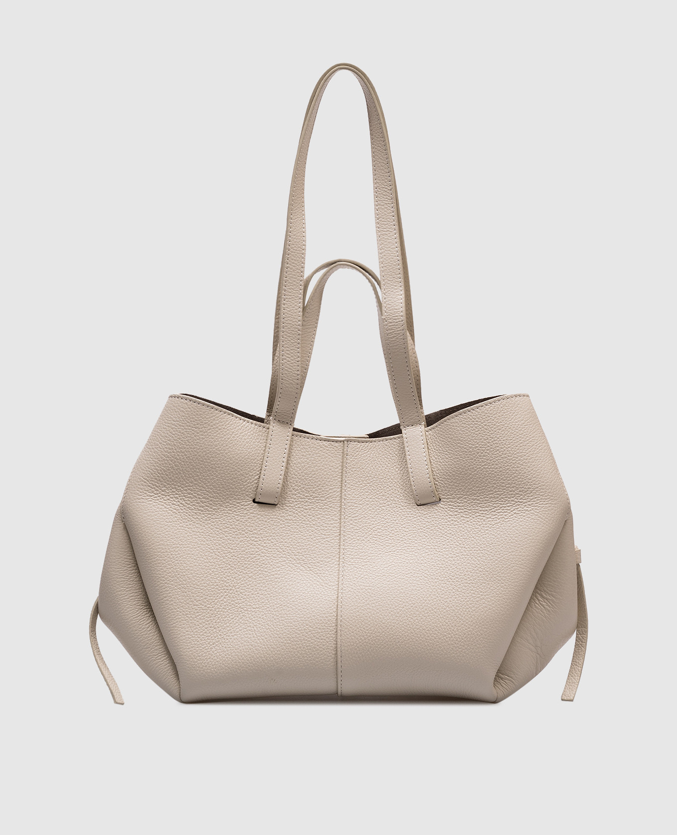 

Beige leather tote bag Christian Villa