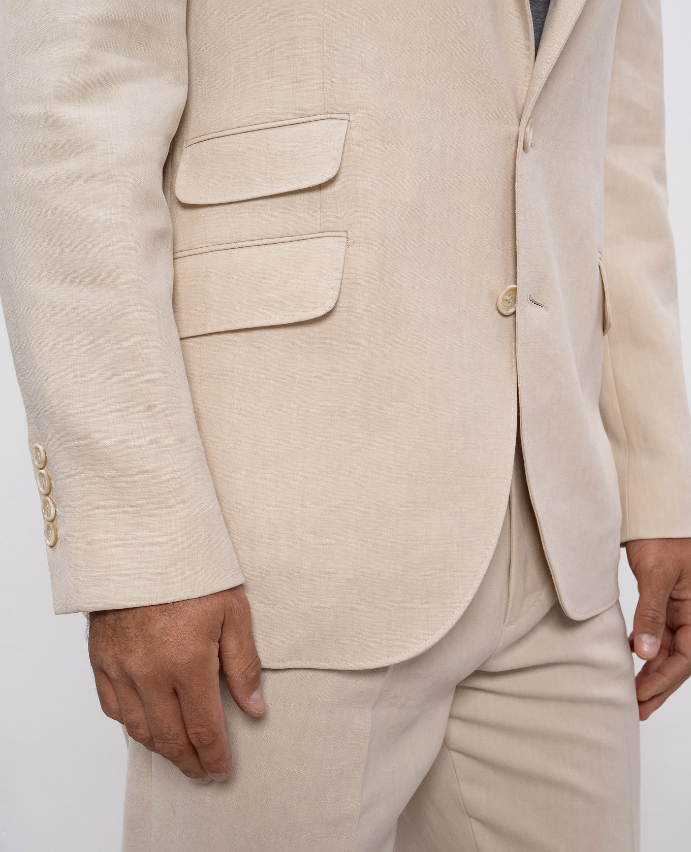 Beige linen suit Brunello Cucinelli 5