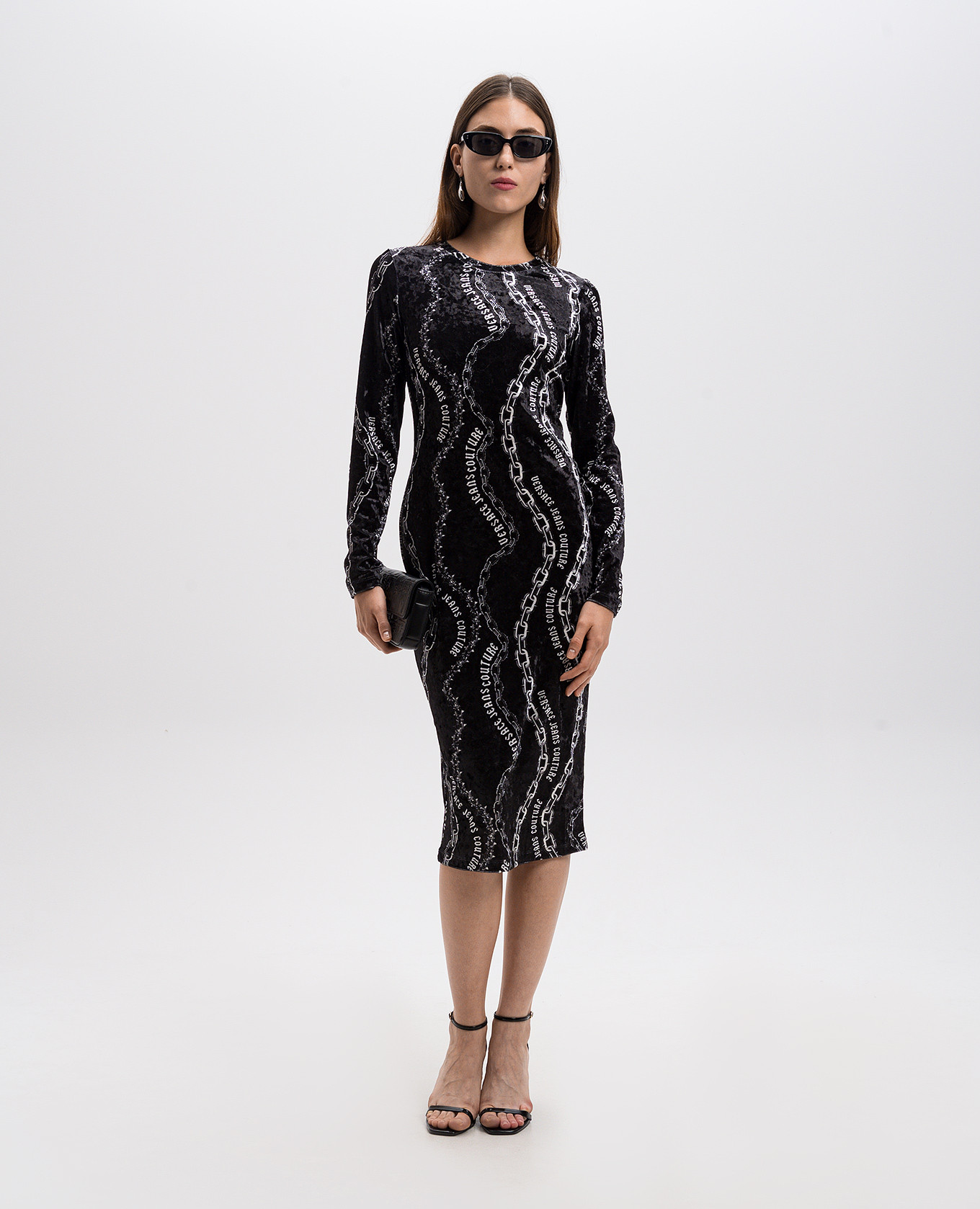 

Black velor dress in Chain Couture print Versace Jeans Couture