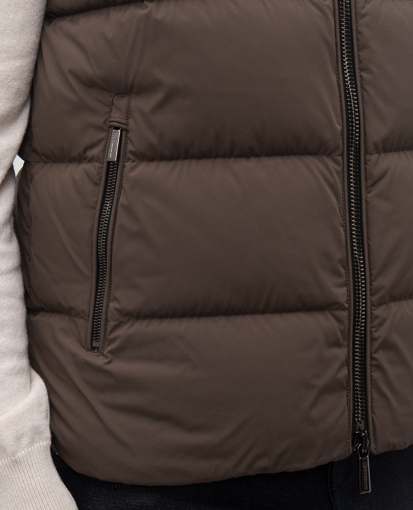 

Brown down vest FIRE MooRER
