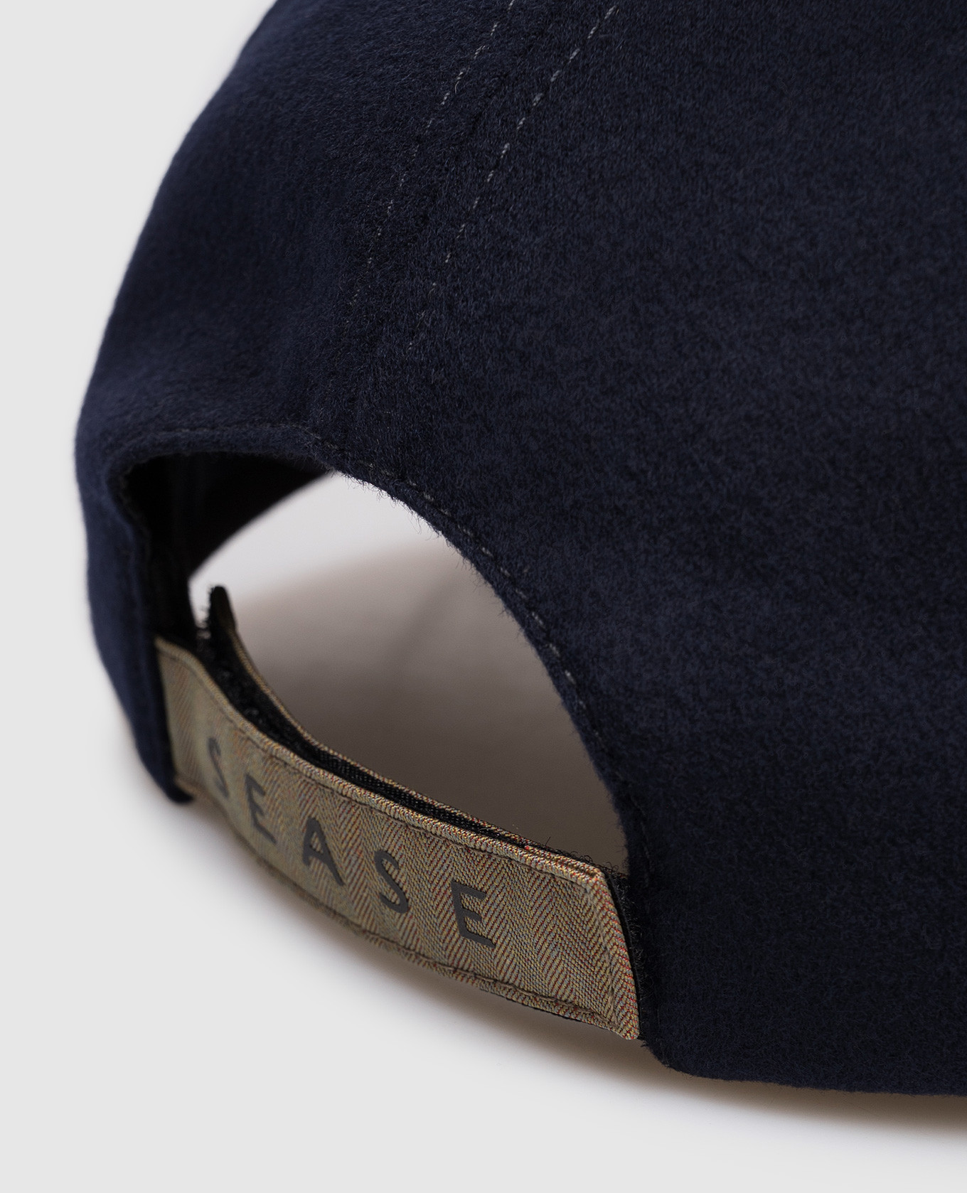 

Blue cashmere cap Sease