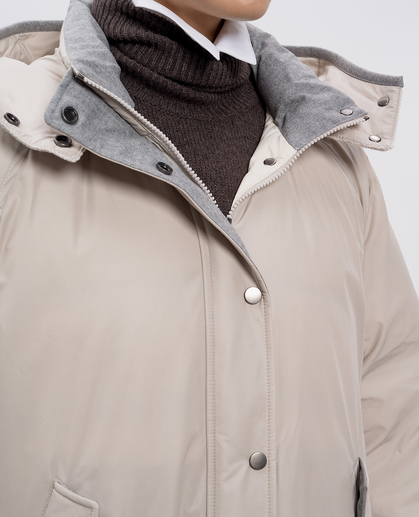 

Beige down jacket Brunello Cucinelli