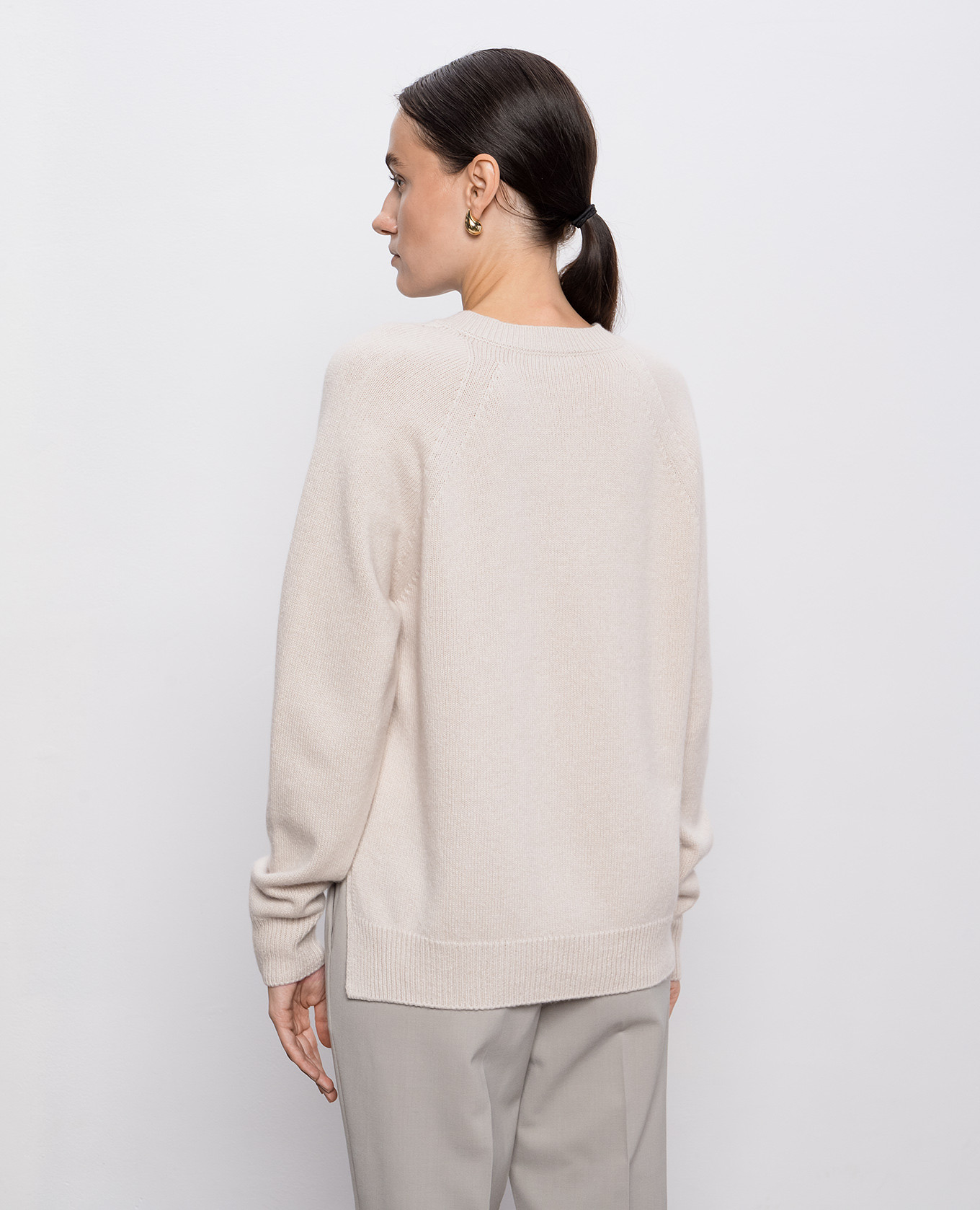 

Beige wool, silk and cashmere pullover Peserico