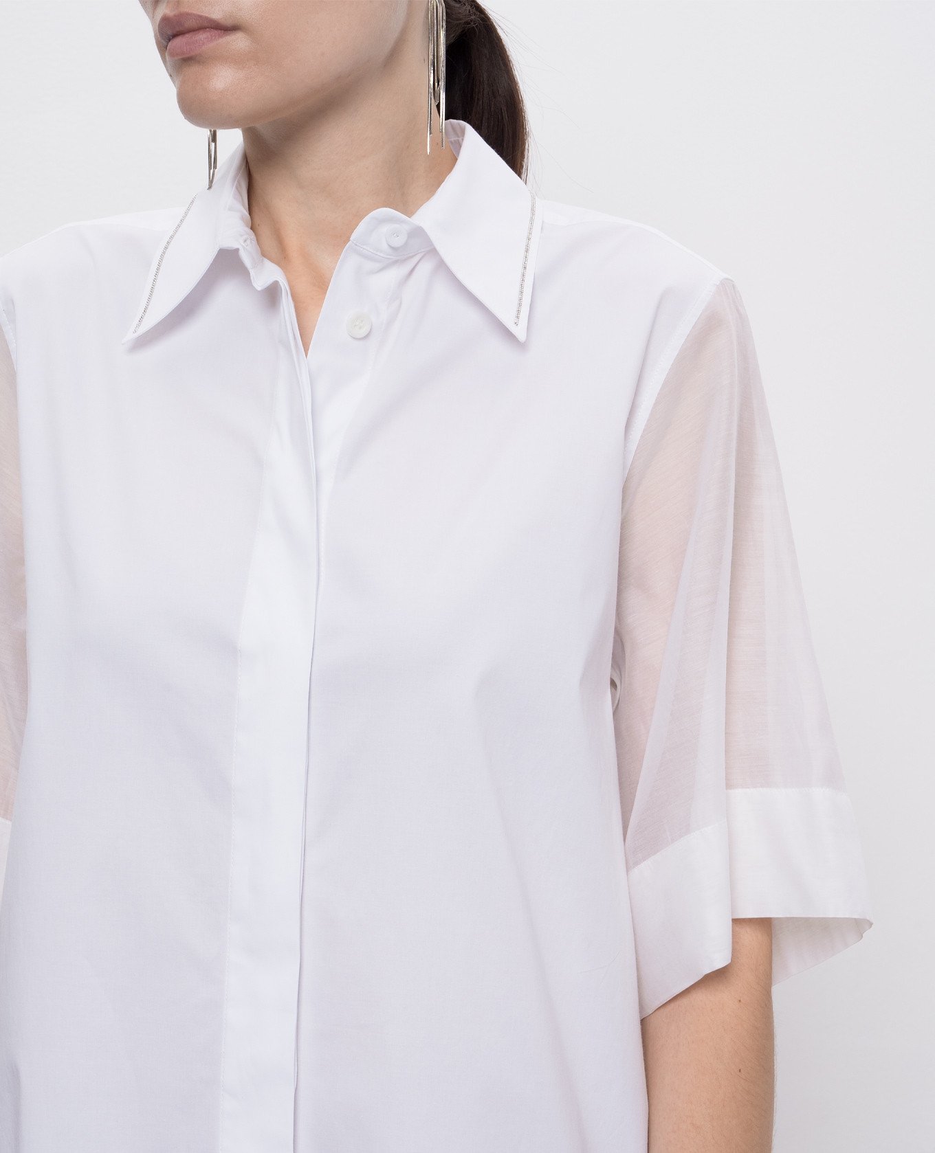

White shirt dress with monil chain Peserico
