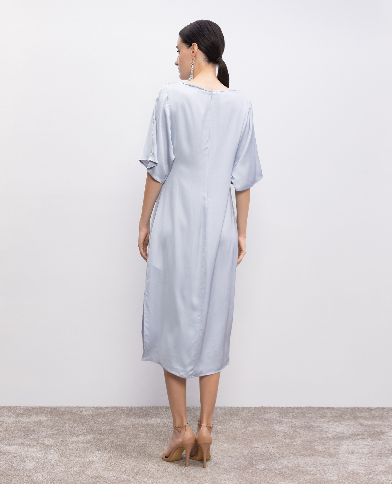 

Blue dress with a monil chain Peserico, Light blue