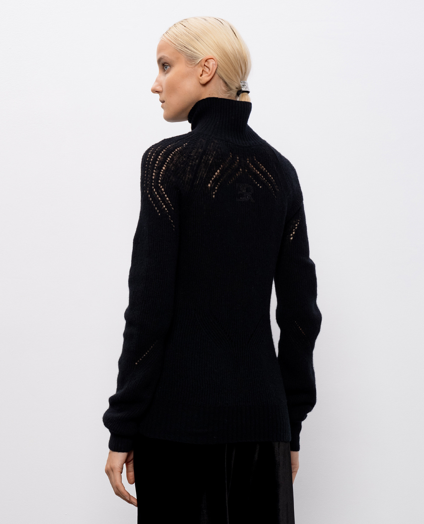 

Black sweater with wool and cashmere Ermanno Scervino
