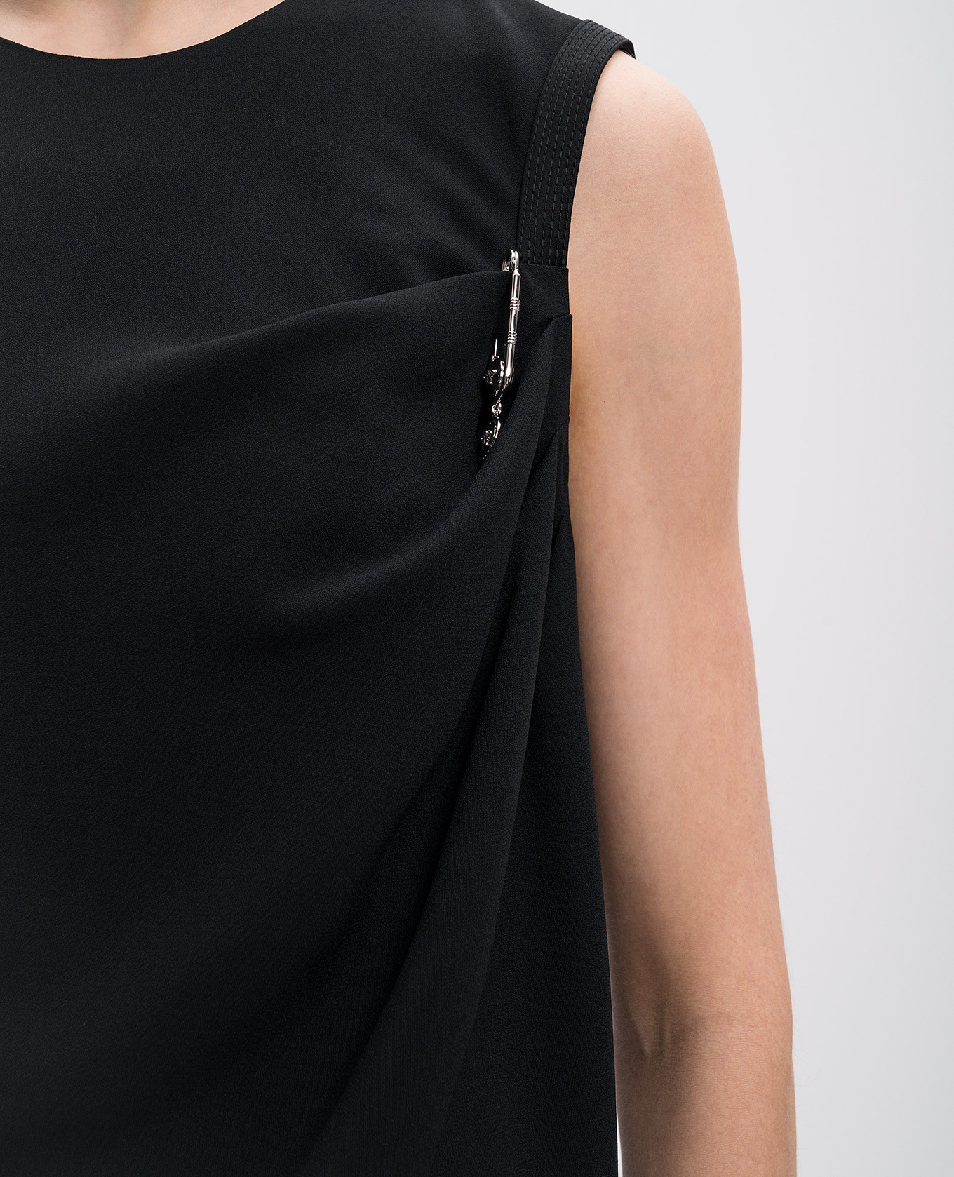 

Black mini dress with a hairpin Versace