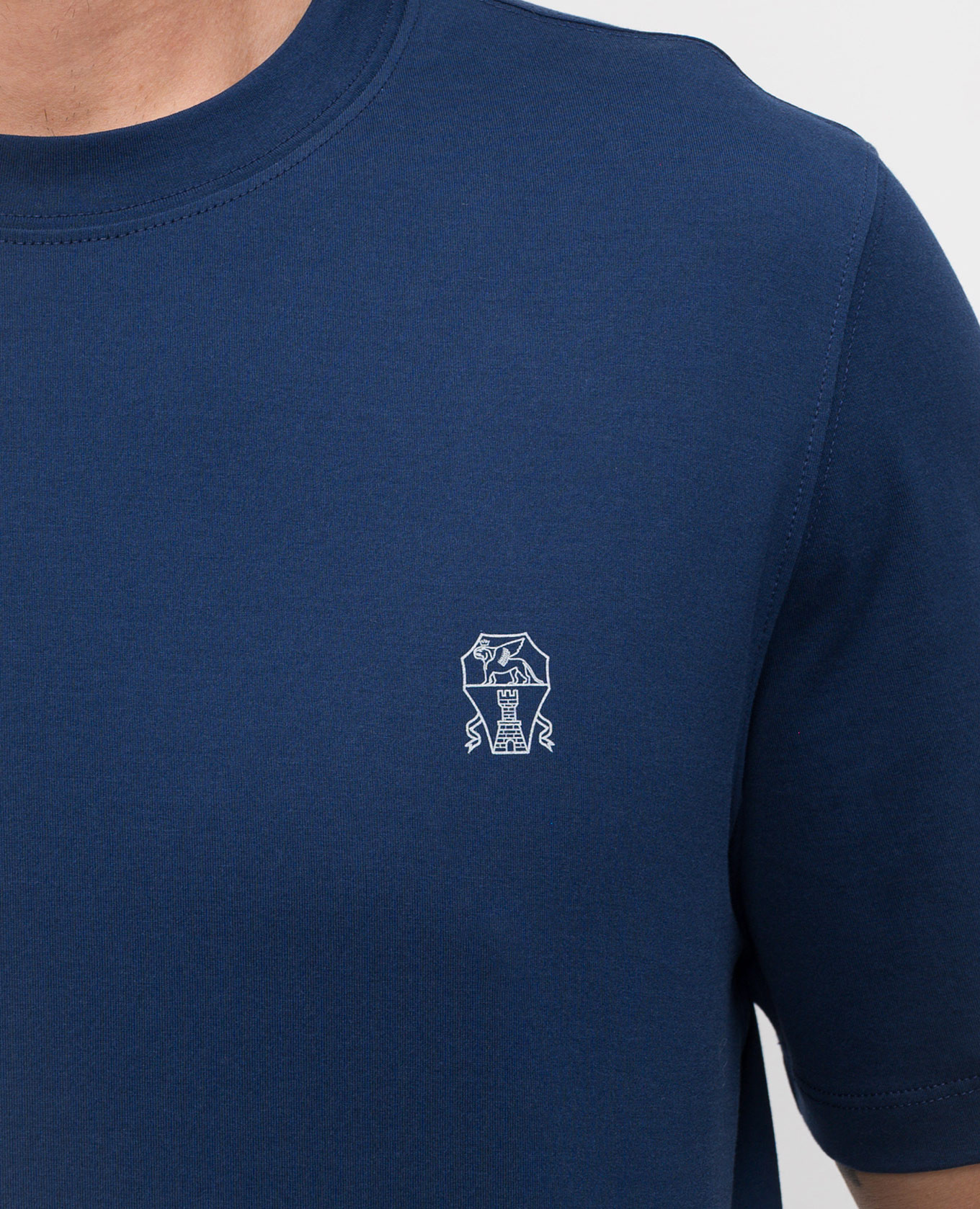 

Blue T-shirt with heraldic emblem print Brunello Cucinelli