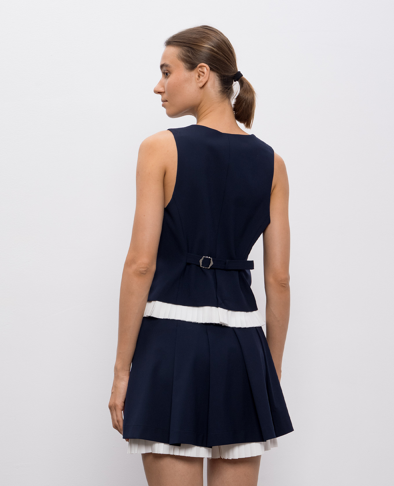 

Laiken blue vest Simkhai