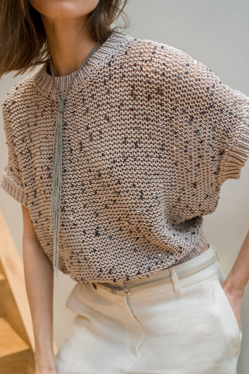 

Beige top with sequins Peserico