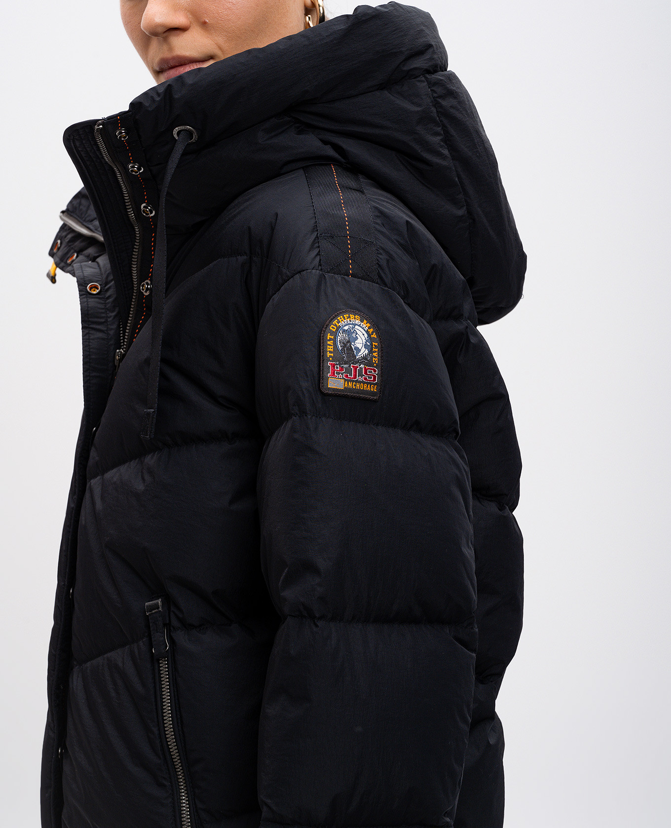 

Verna black cropped down jacket Parajumpers, Черный