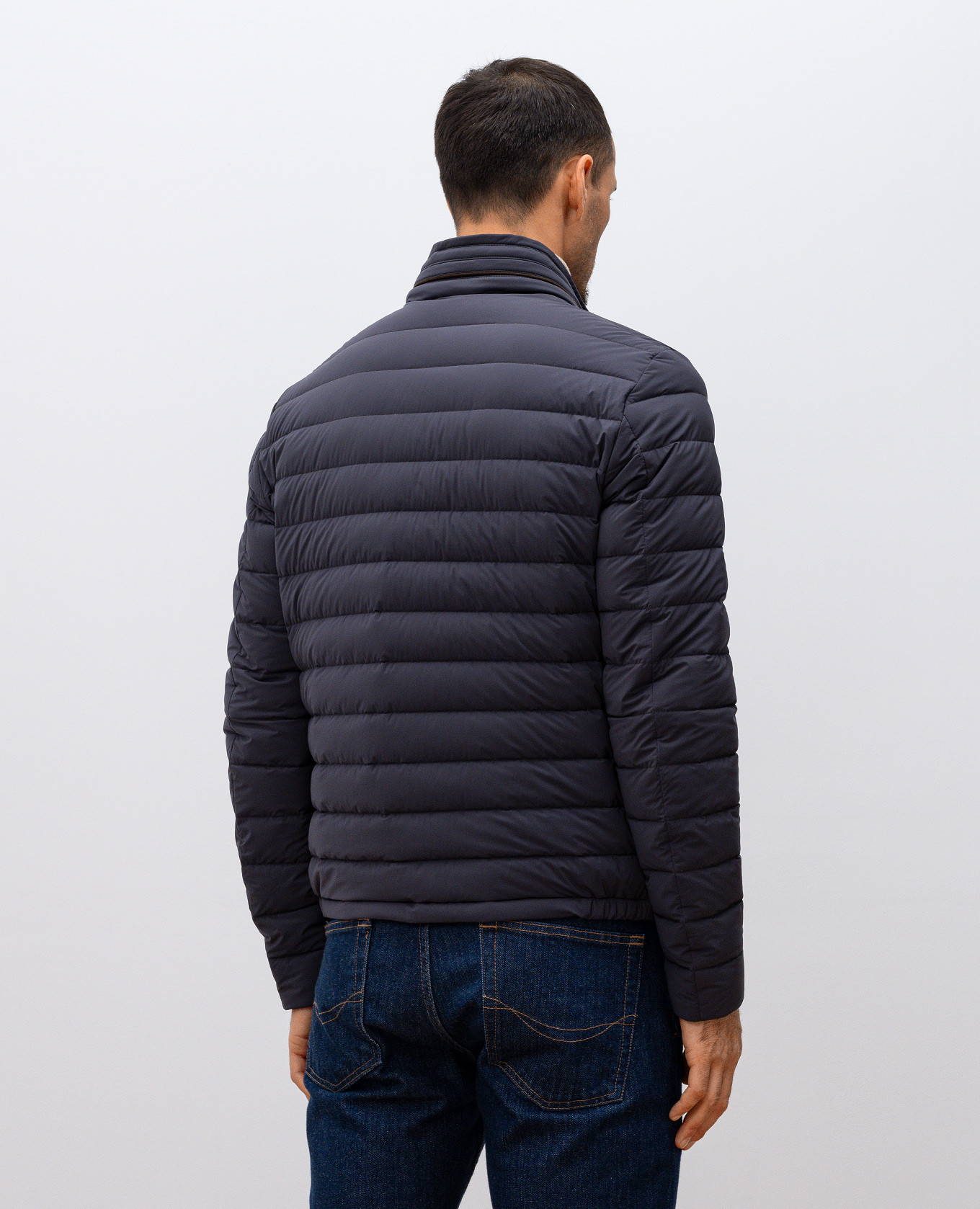 

Grey down jacket ALEC MooRER